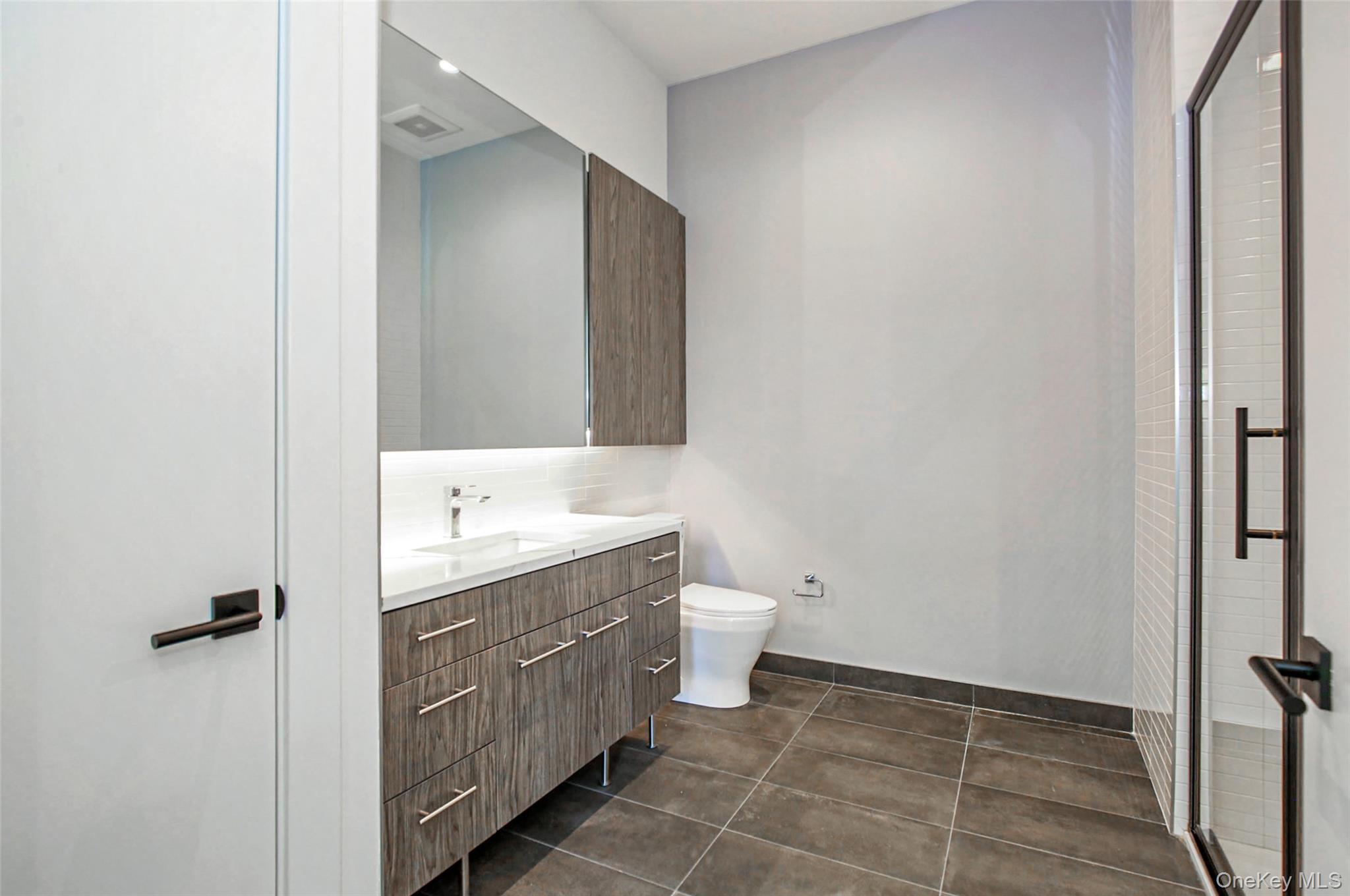39 Washington Avenue, Unit 201 photo 10
