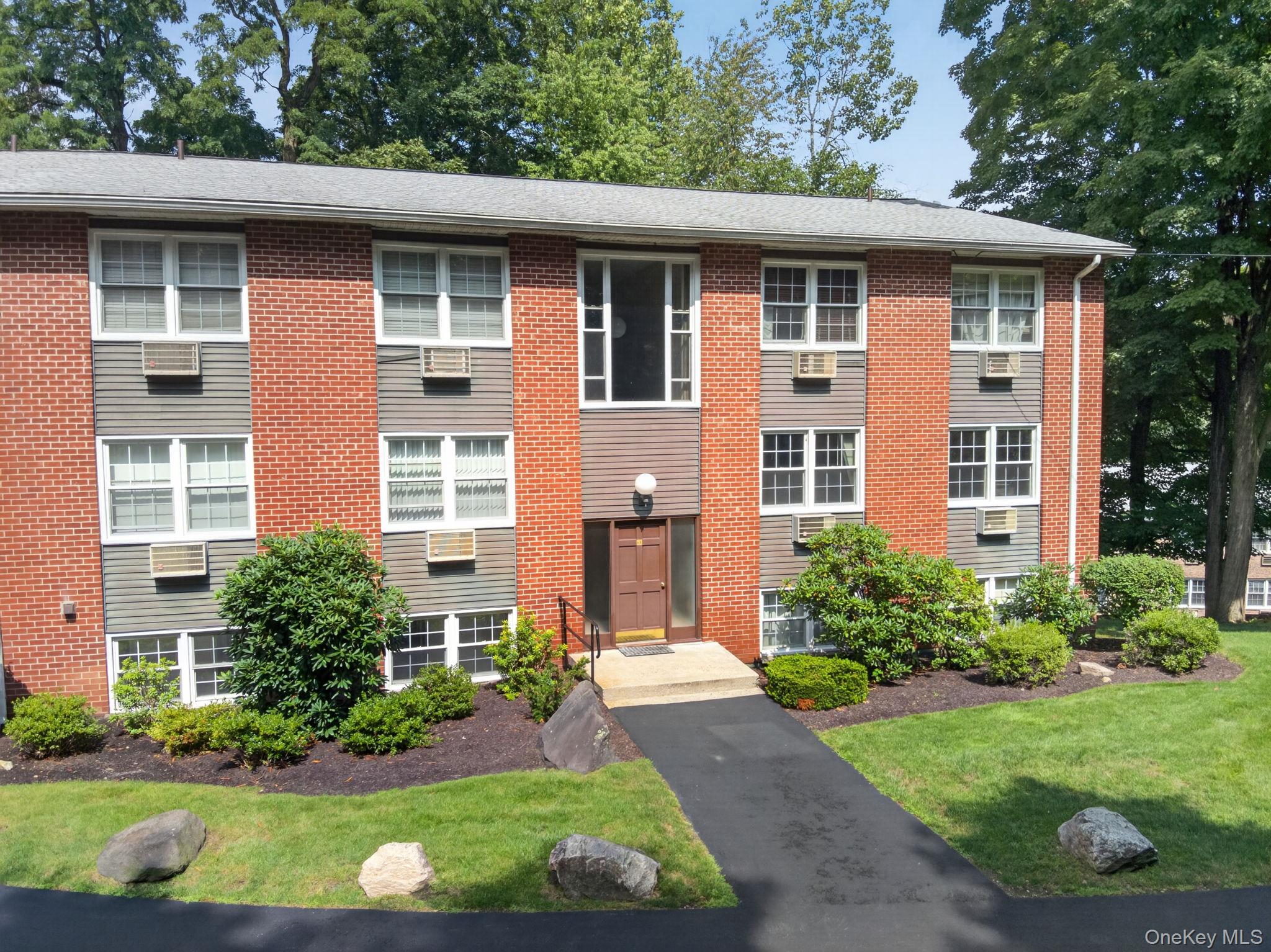 4 Dove Court, Unit V photo 17