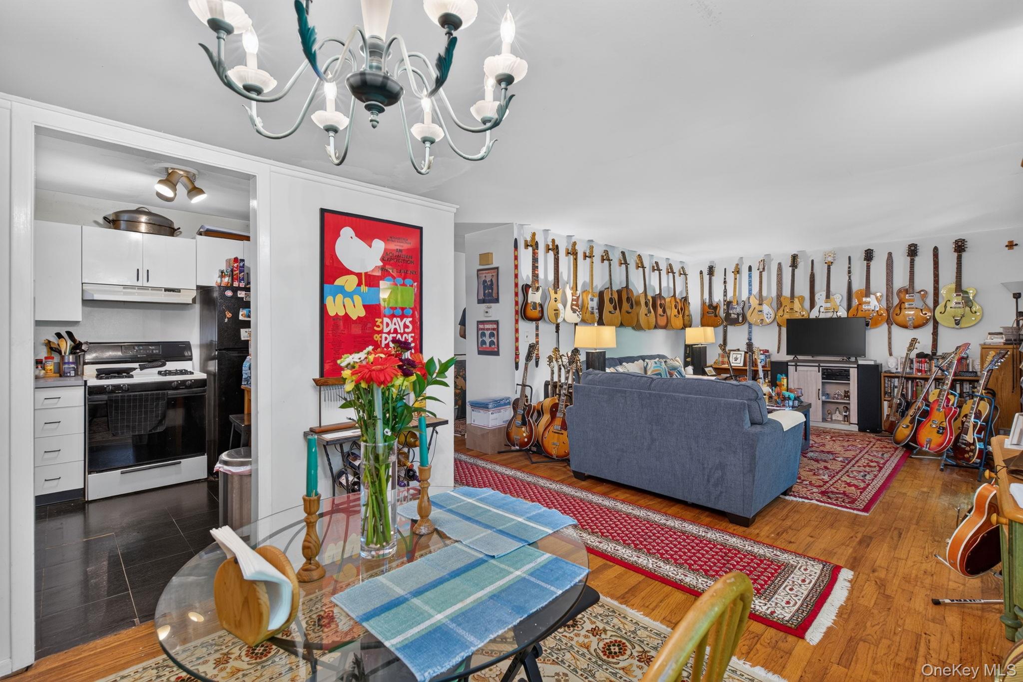 4 Dove Court, Unit V photo 6