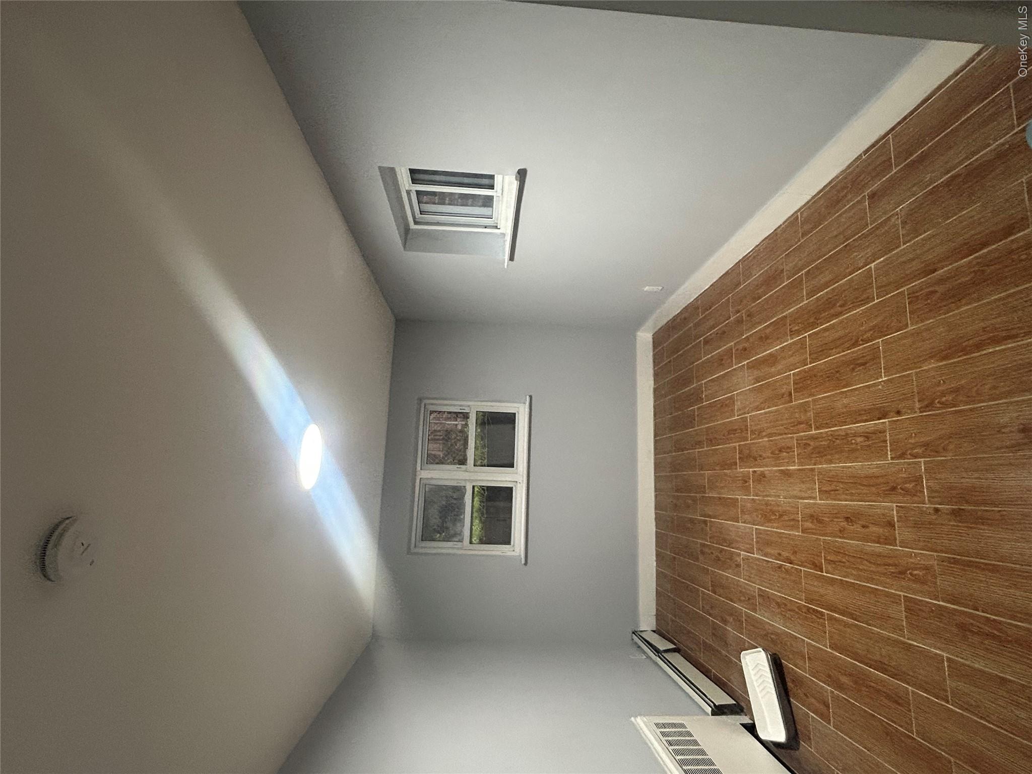 137 Woodlawn Avenue – For Rent photo 3