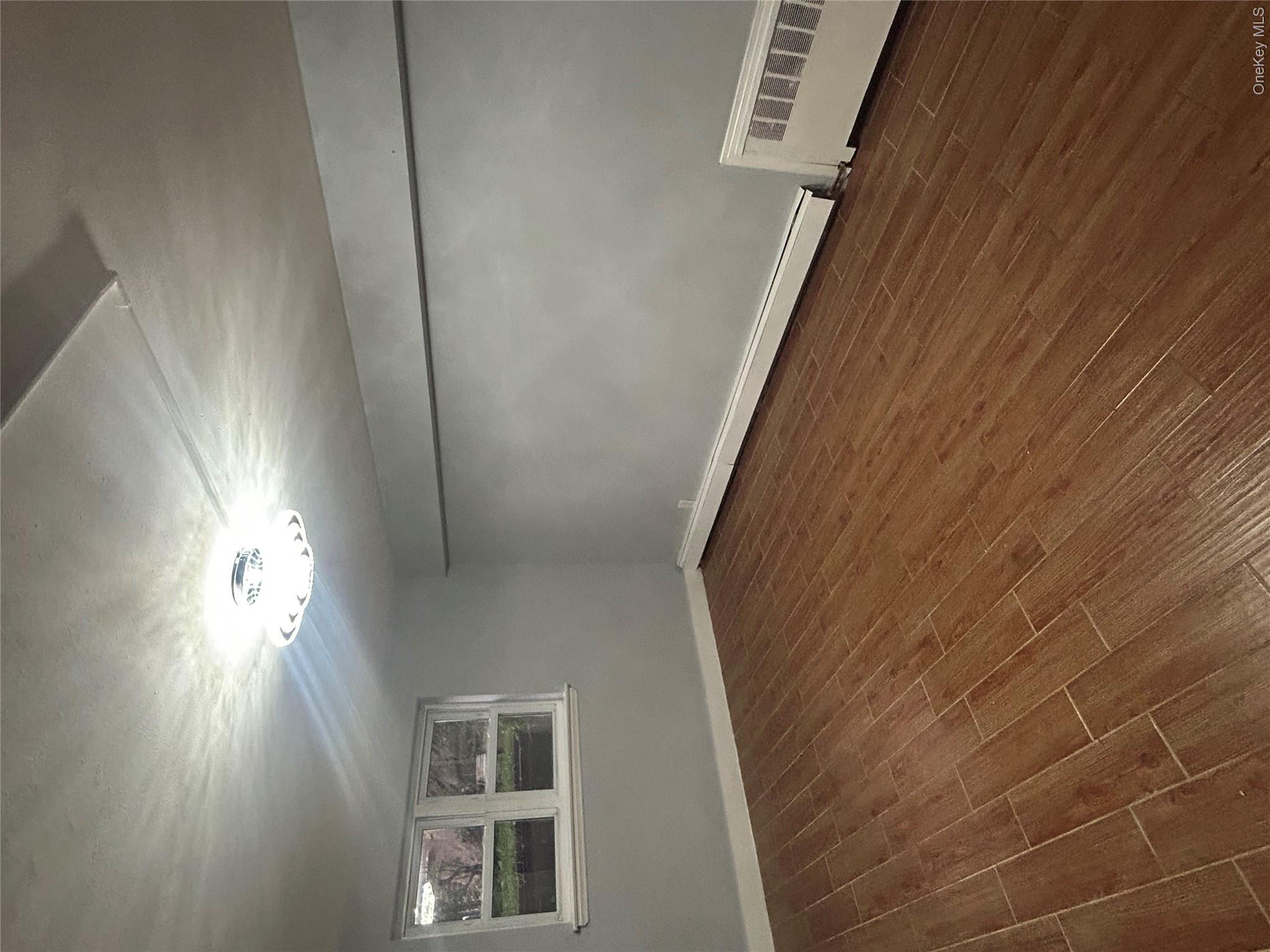 137 Woodlawn Avenue – For Rent photo 2