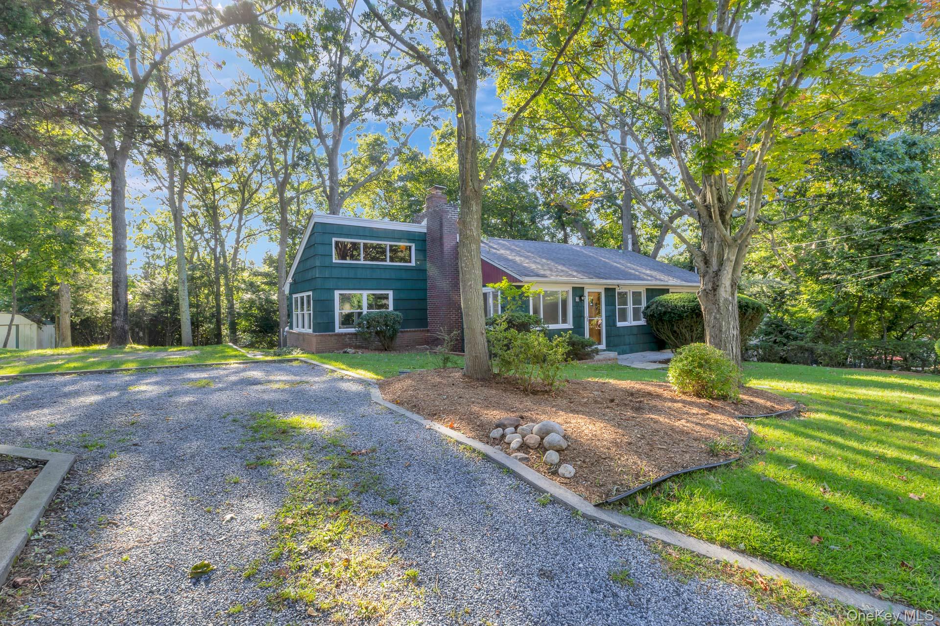 69 Herod Point Road – For Sale photo 4