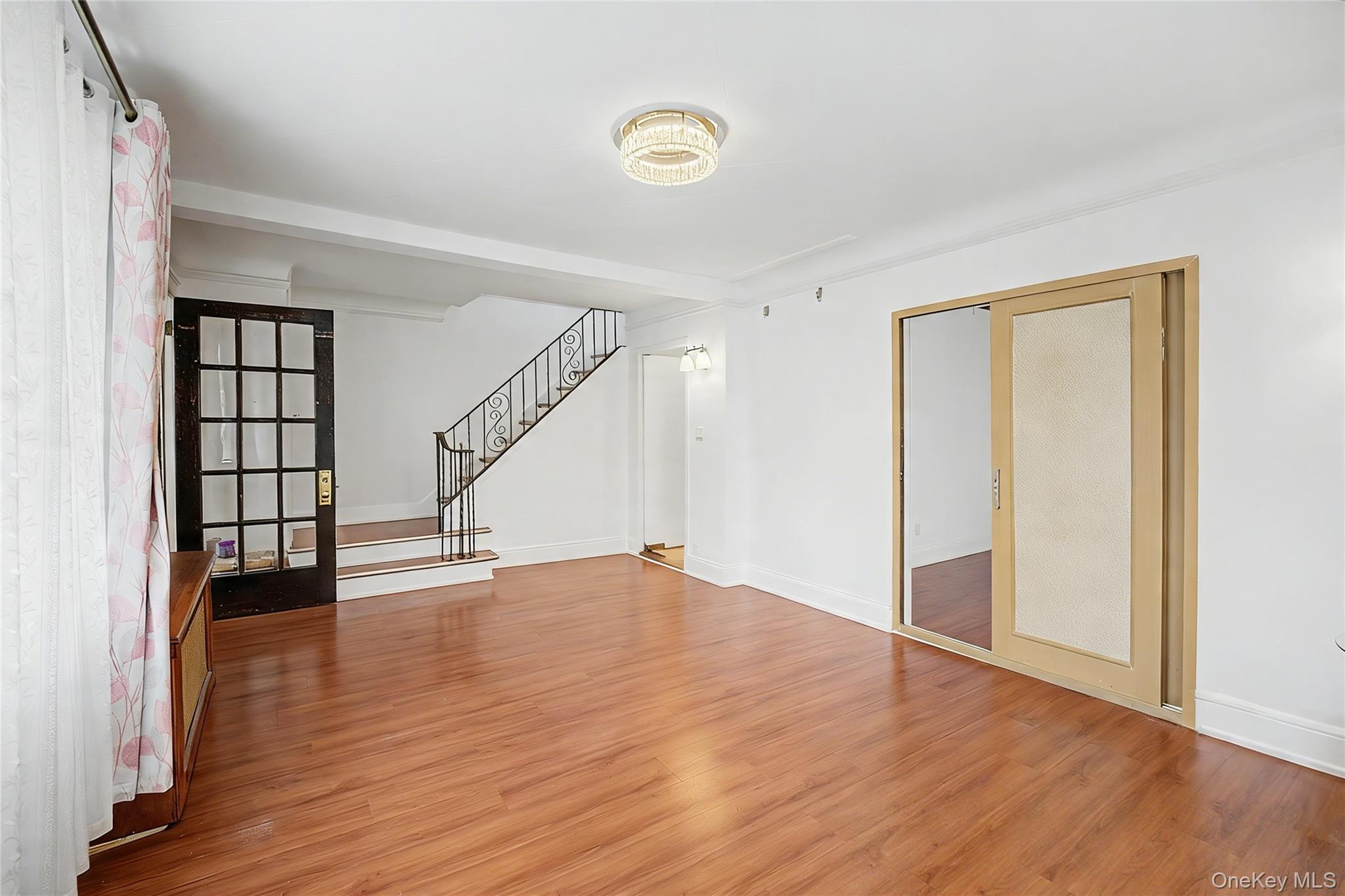 29 Holland Avenue – For Sale photo 5