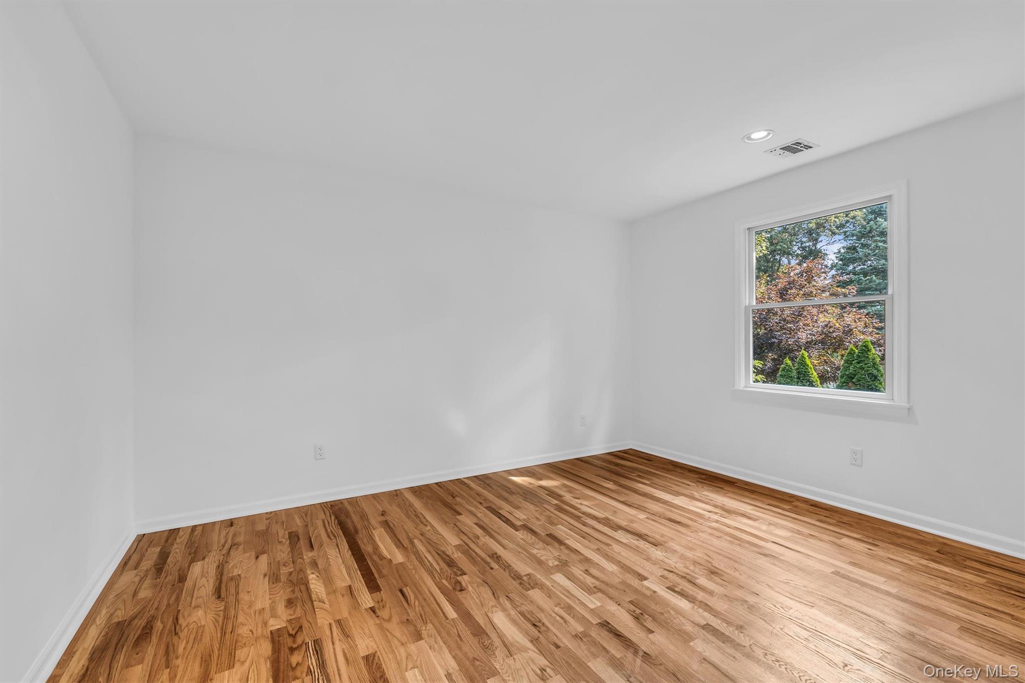 1871 Edwards Avenue – For Sale photo 17