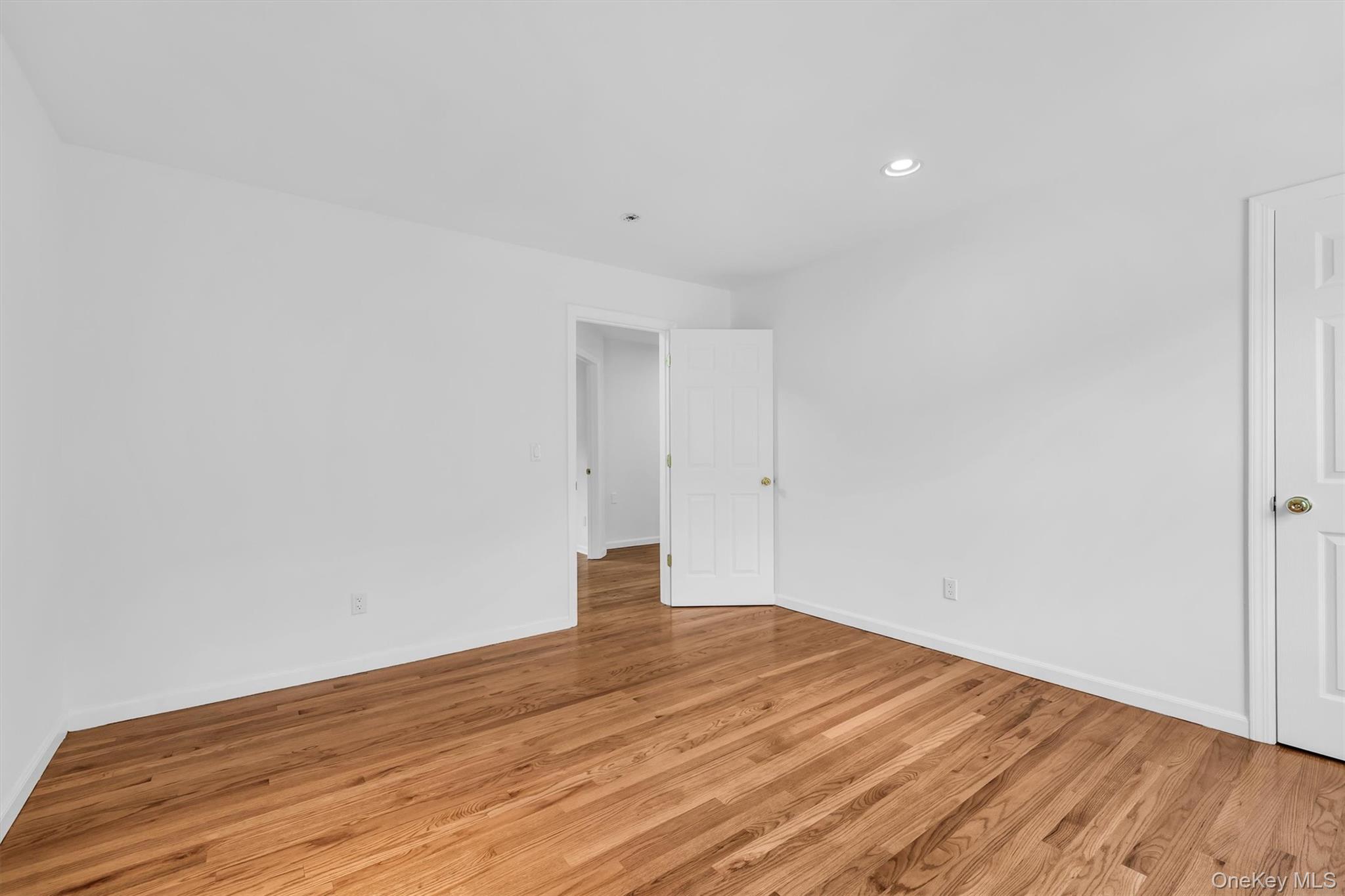 1871 Edwards Avenue – For Sale photo 16