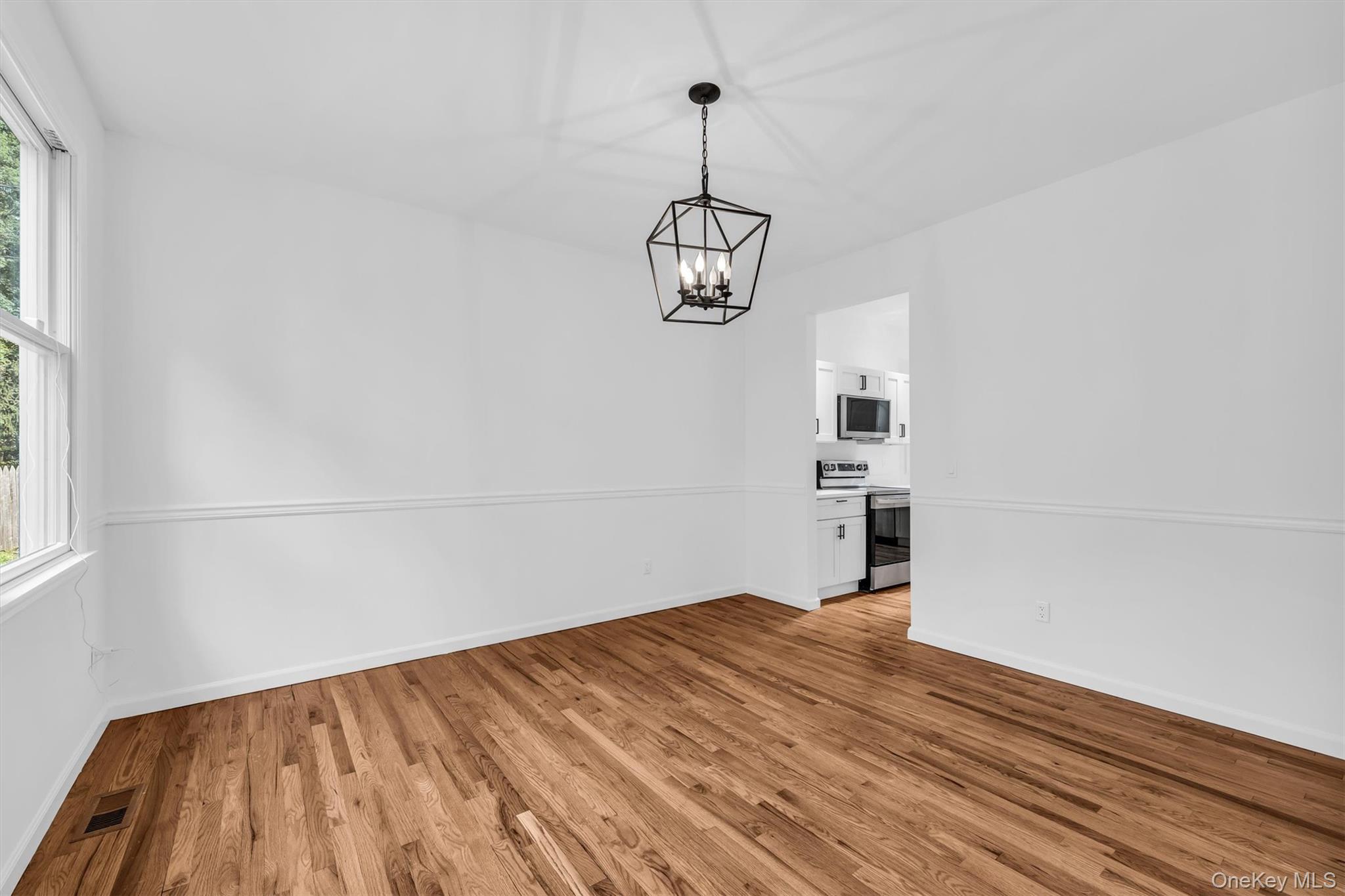 1871 Edwards Avenue – For Sale photo 20