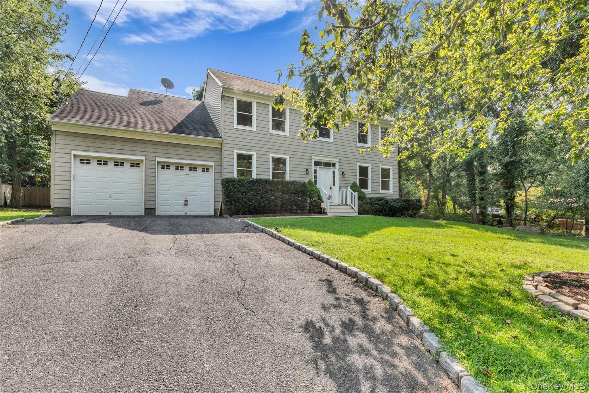 1871 Edwards Avenue – For Sale