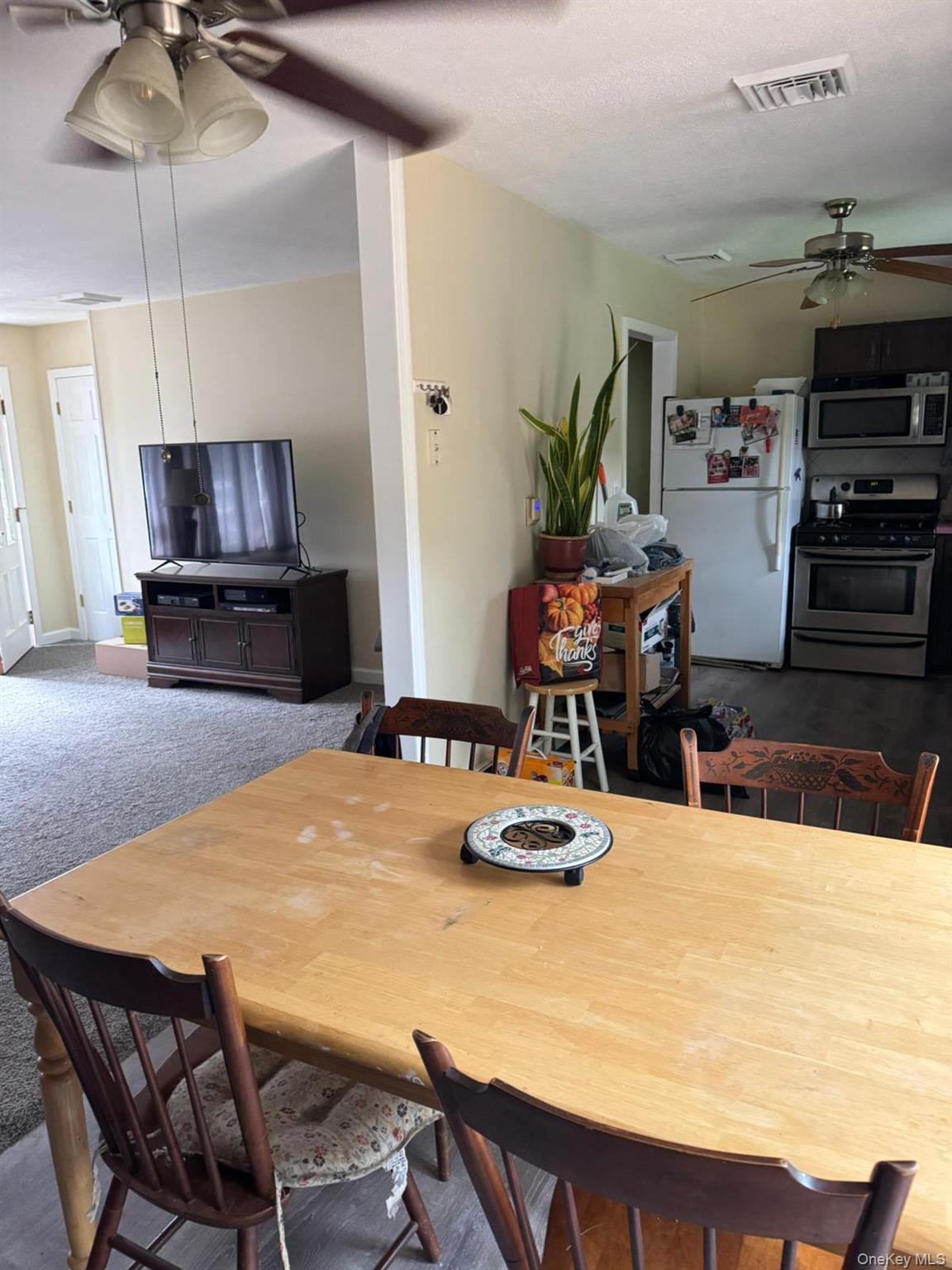1 Tappan Drive – For Sale photo 17