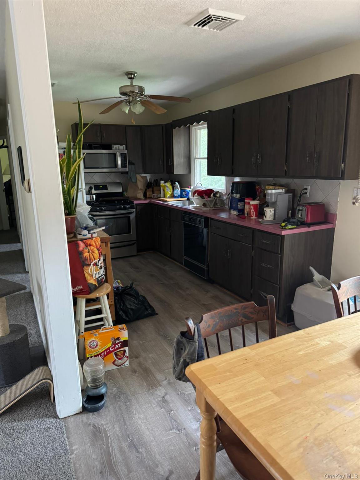 1 Tappan Drive – For Sale photo 5