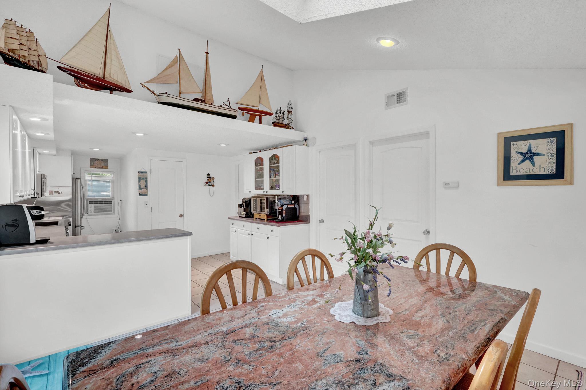 5 Woodcliff Trail – For Sale photo 19