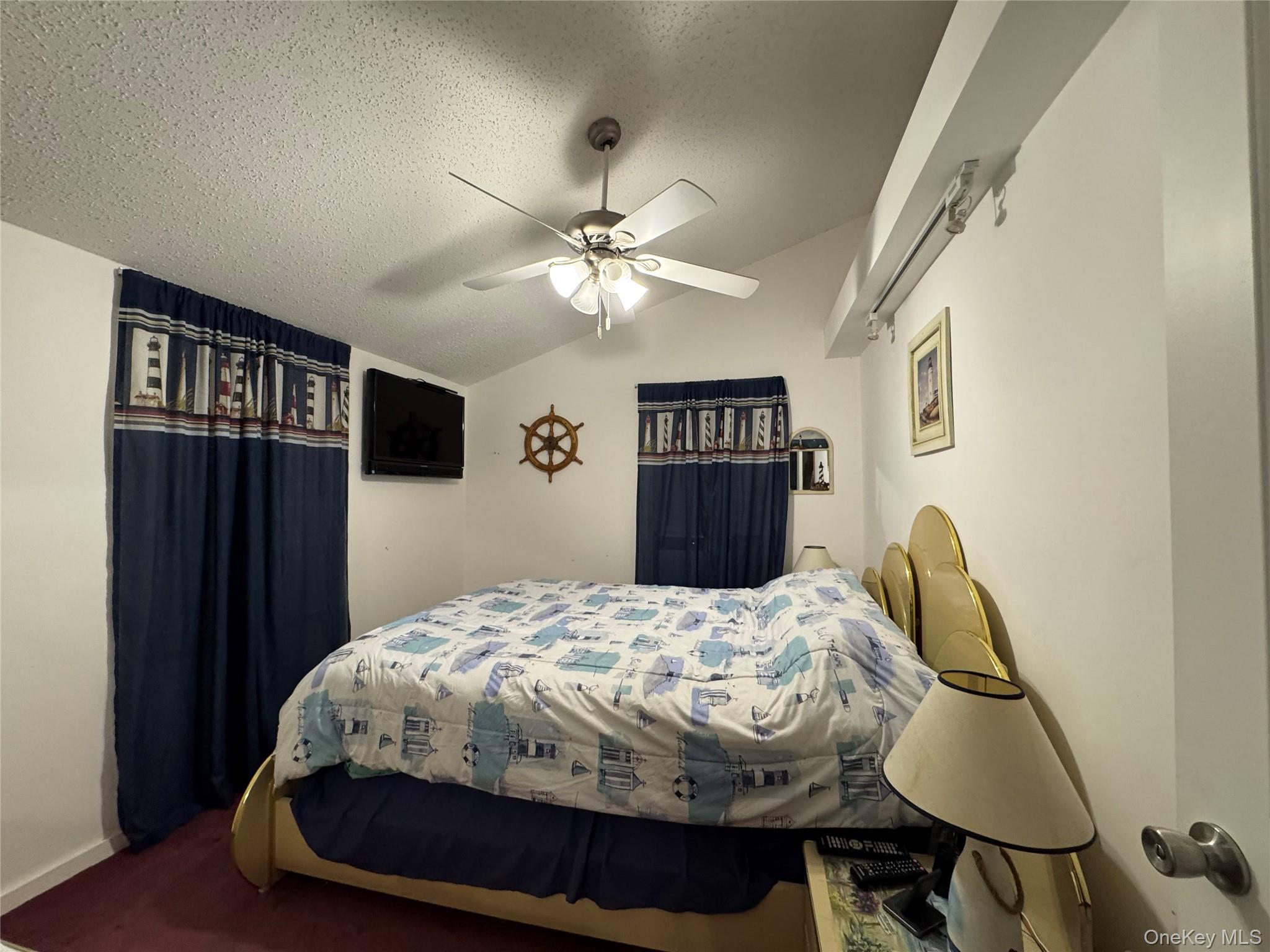 5 Woodcliff Trail – For Sale photo 3