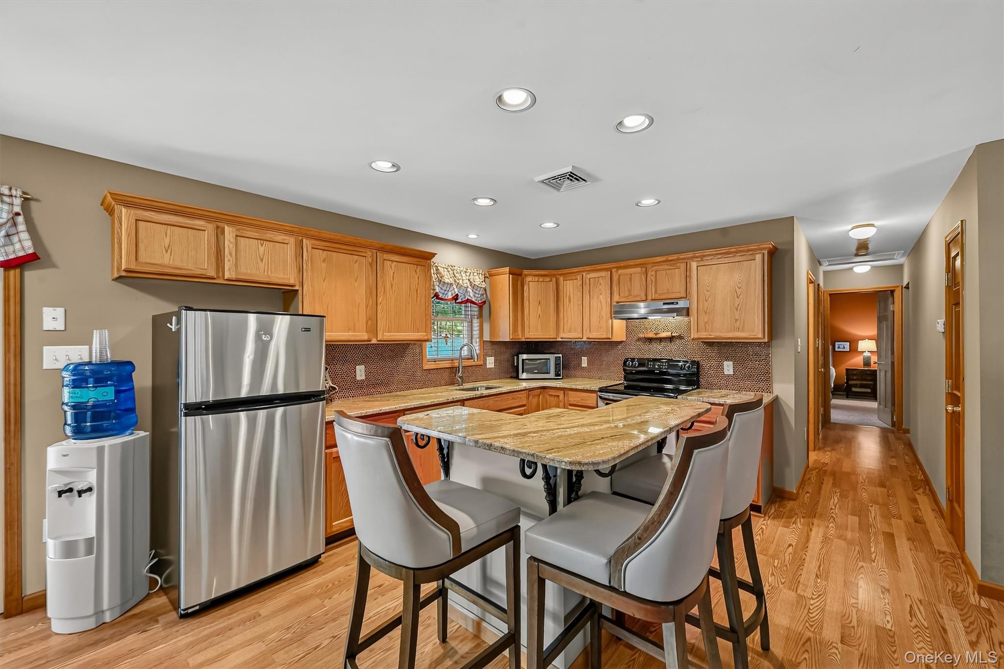 21 McGill Road – For Sale photo 4