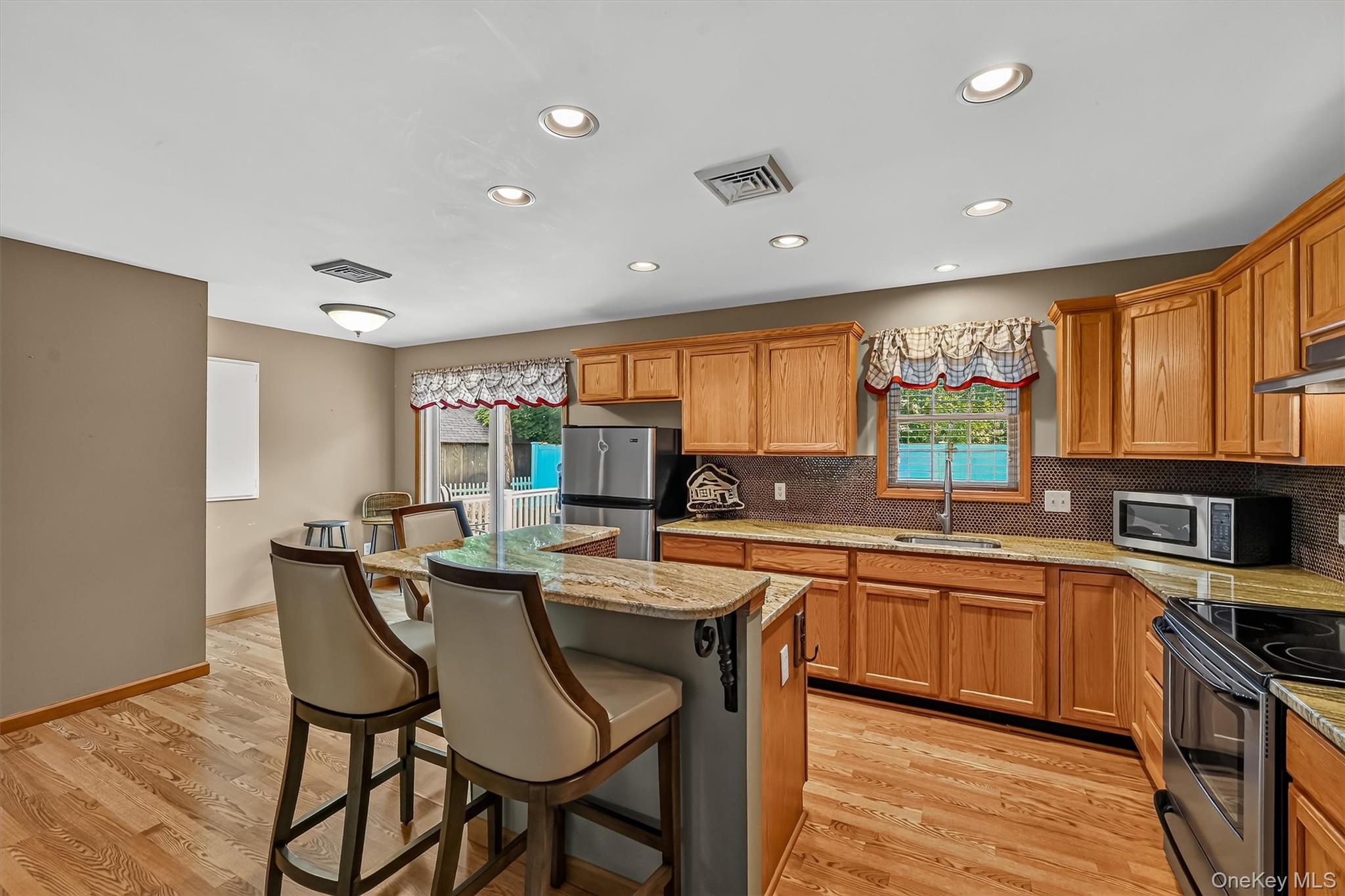 21 McGill Road – For Sale photo 5
