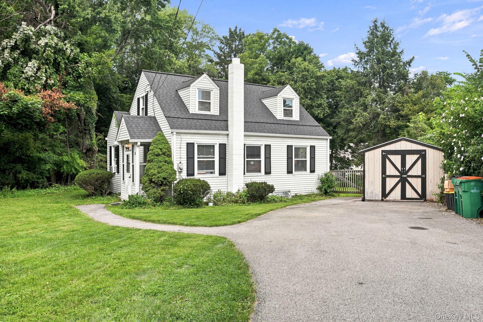 9 Kinderhook Drive – For Sale