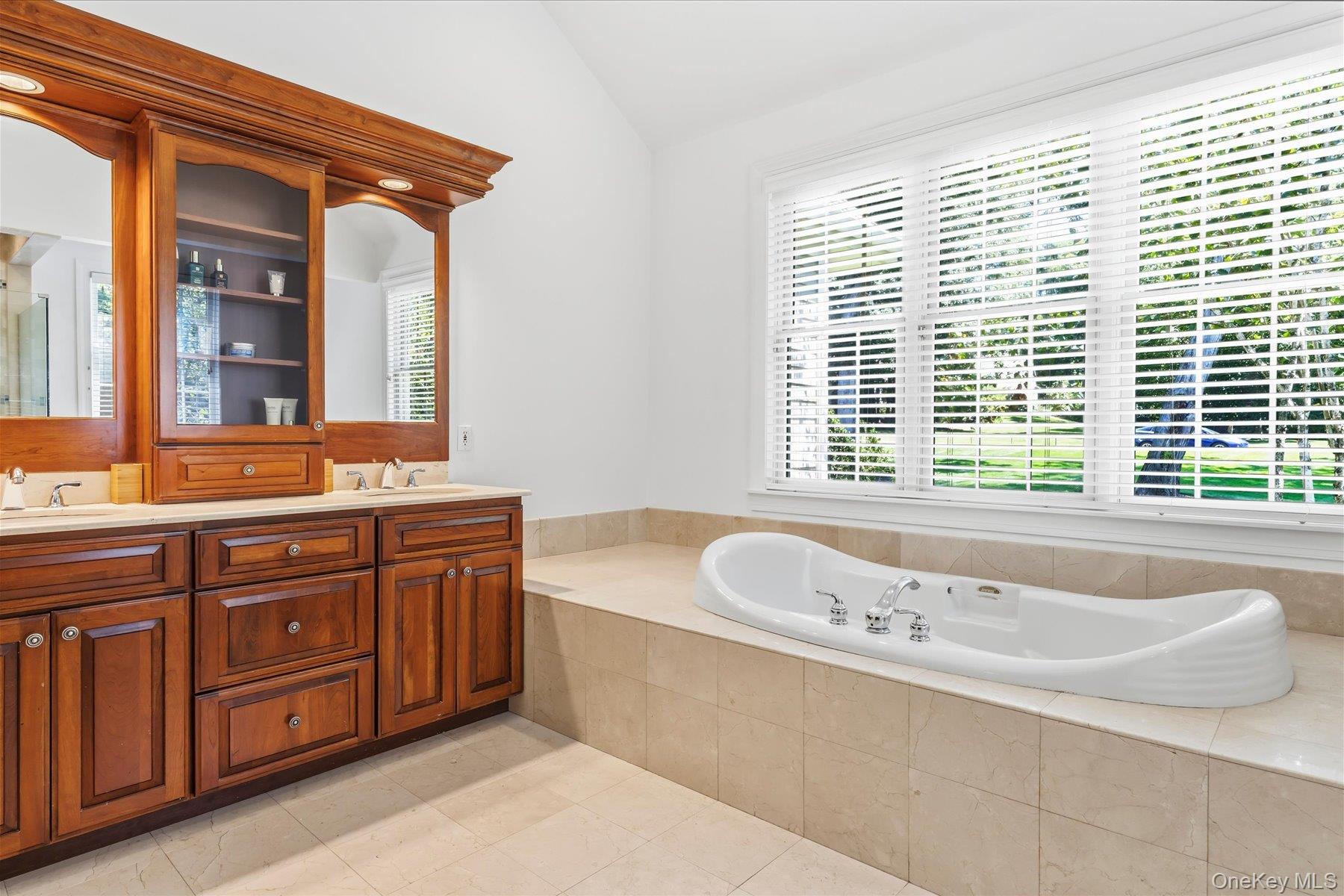 3 Spring Bay Lane – For Sale photo 18
