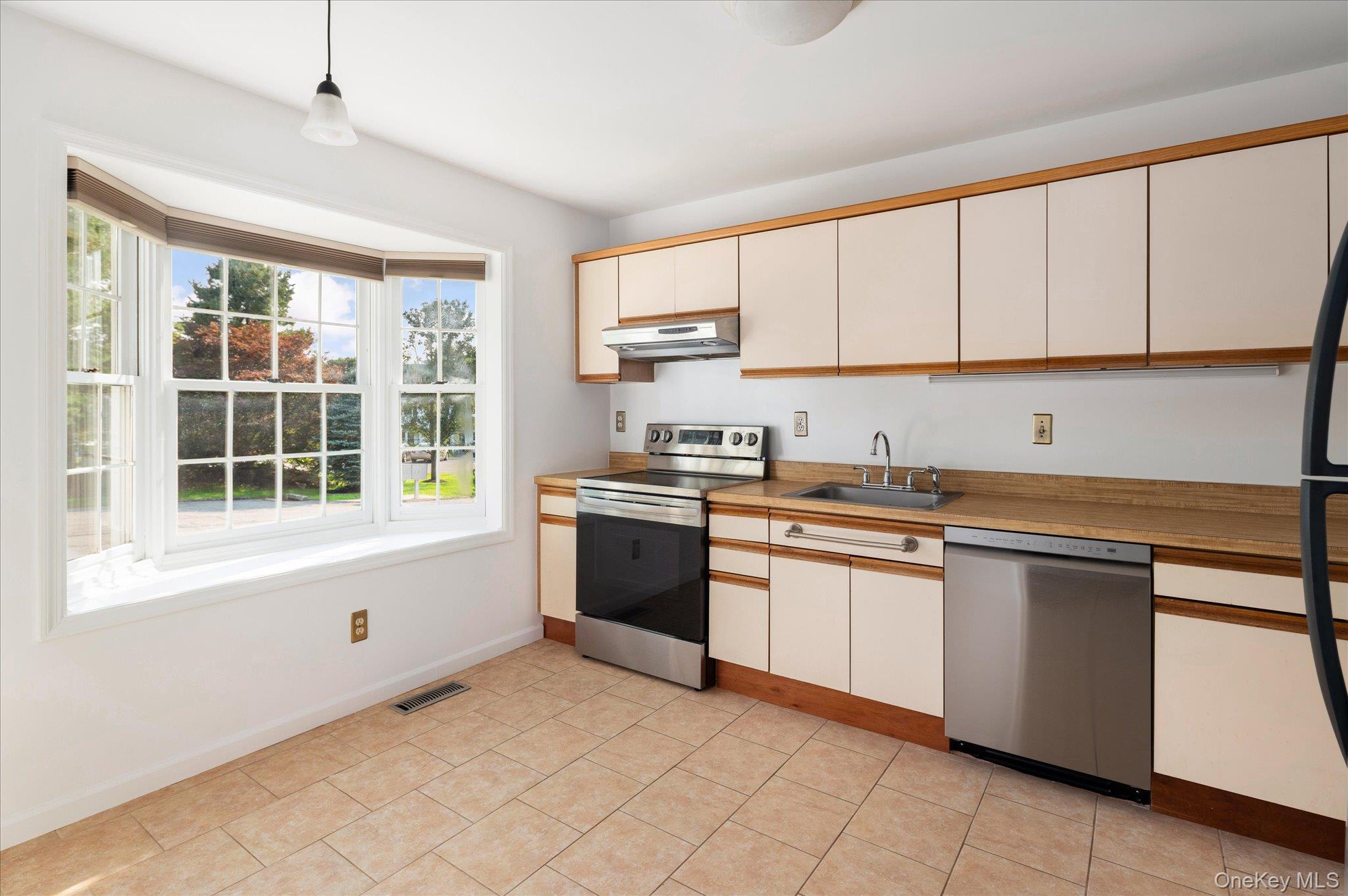 46 Winterberry Circle – For Rent photo 4