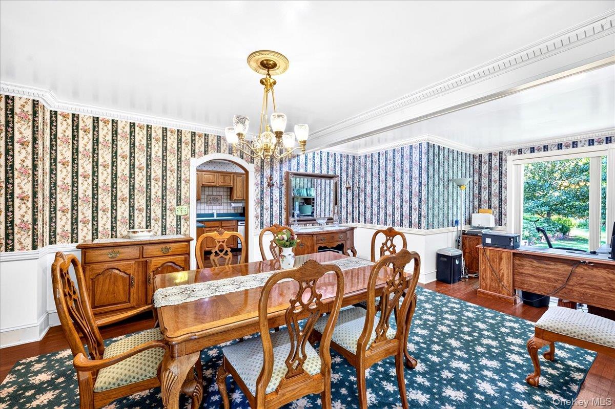 35 Biltmore Drive – For Sale photo 16