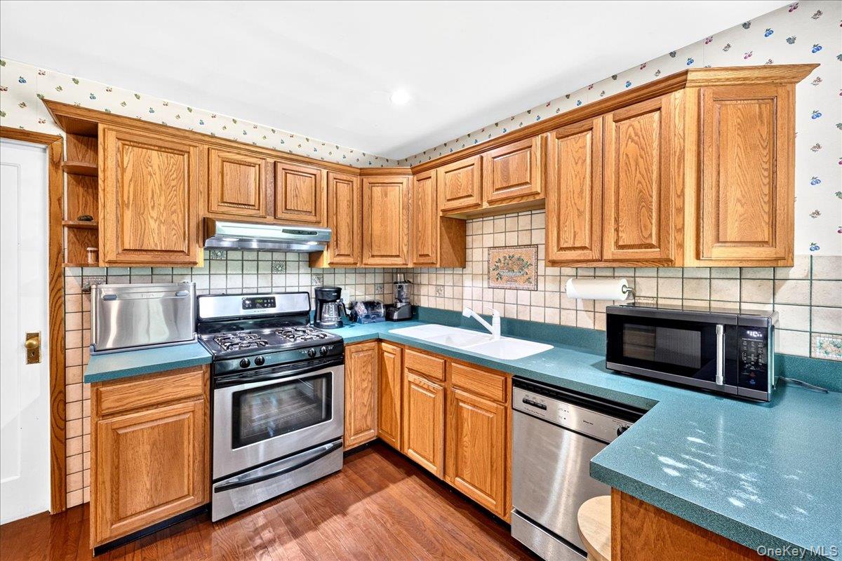 35 Biltmore Drive – For Sale photo 13