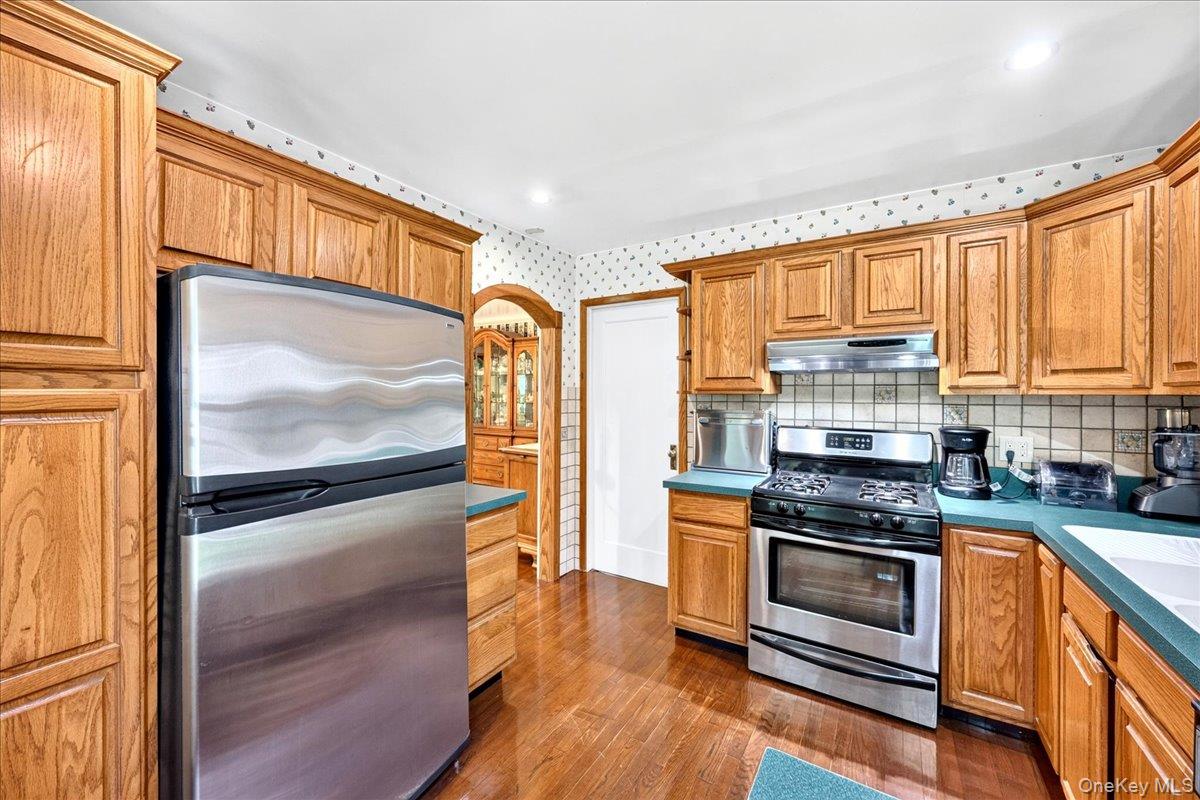 35 Biltmore Drive – For Sale photo 12