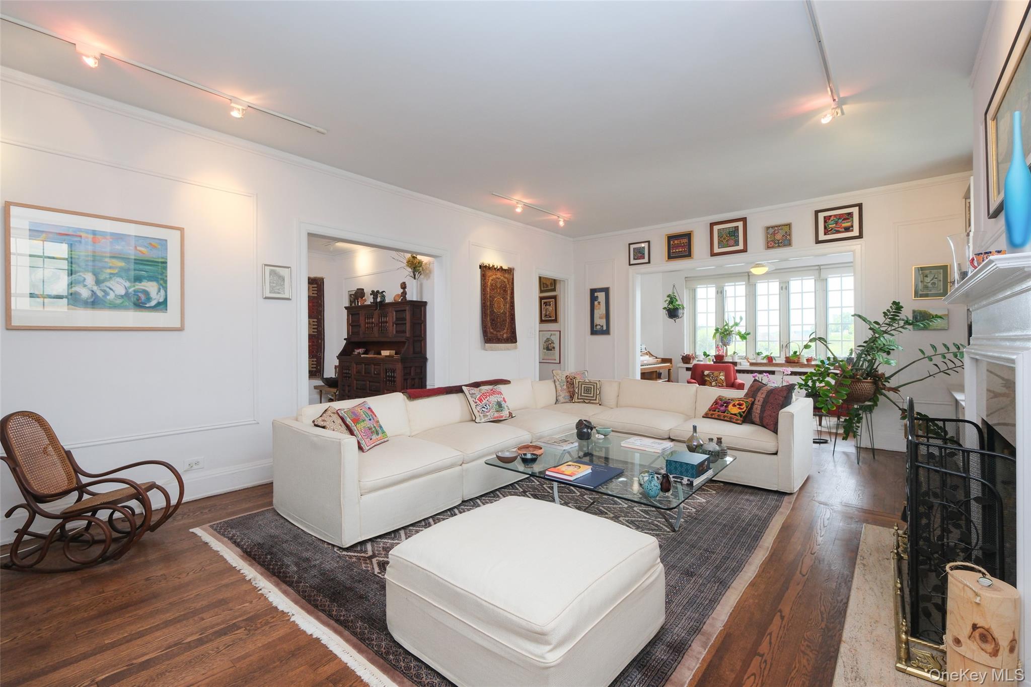 2 Park Lane, Unit 4-B photo 4