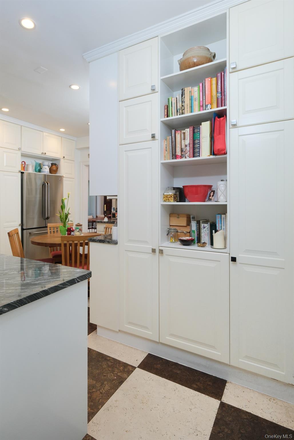 2 Park Lane, Unit 4-B photo 10