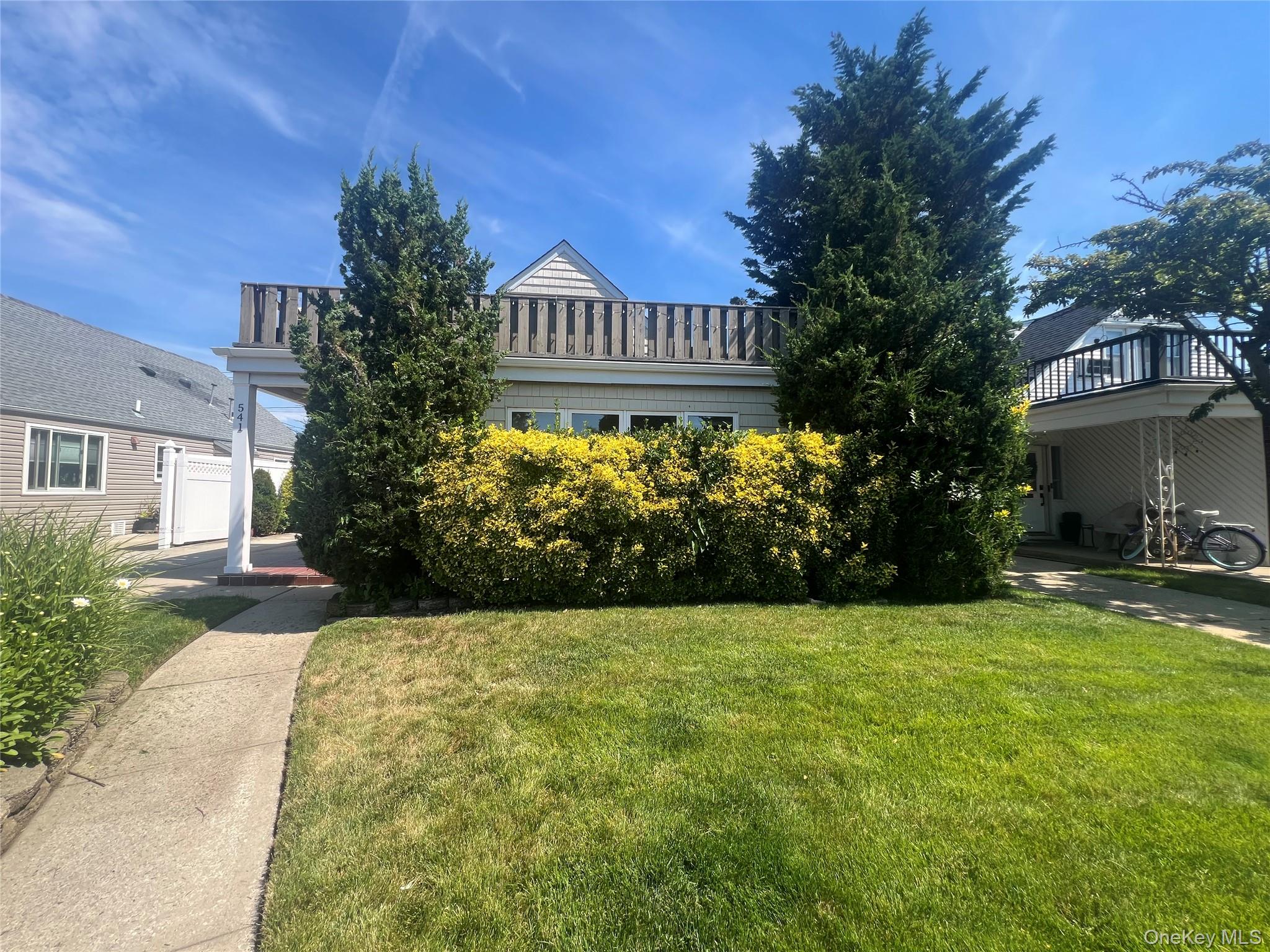 541 E Park Avenue, Unit 1st Floor