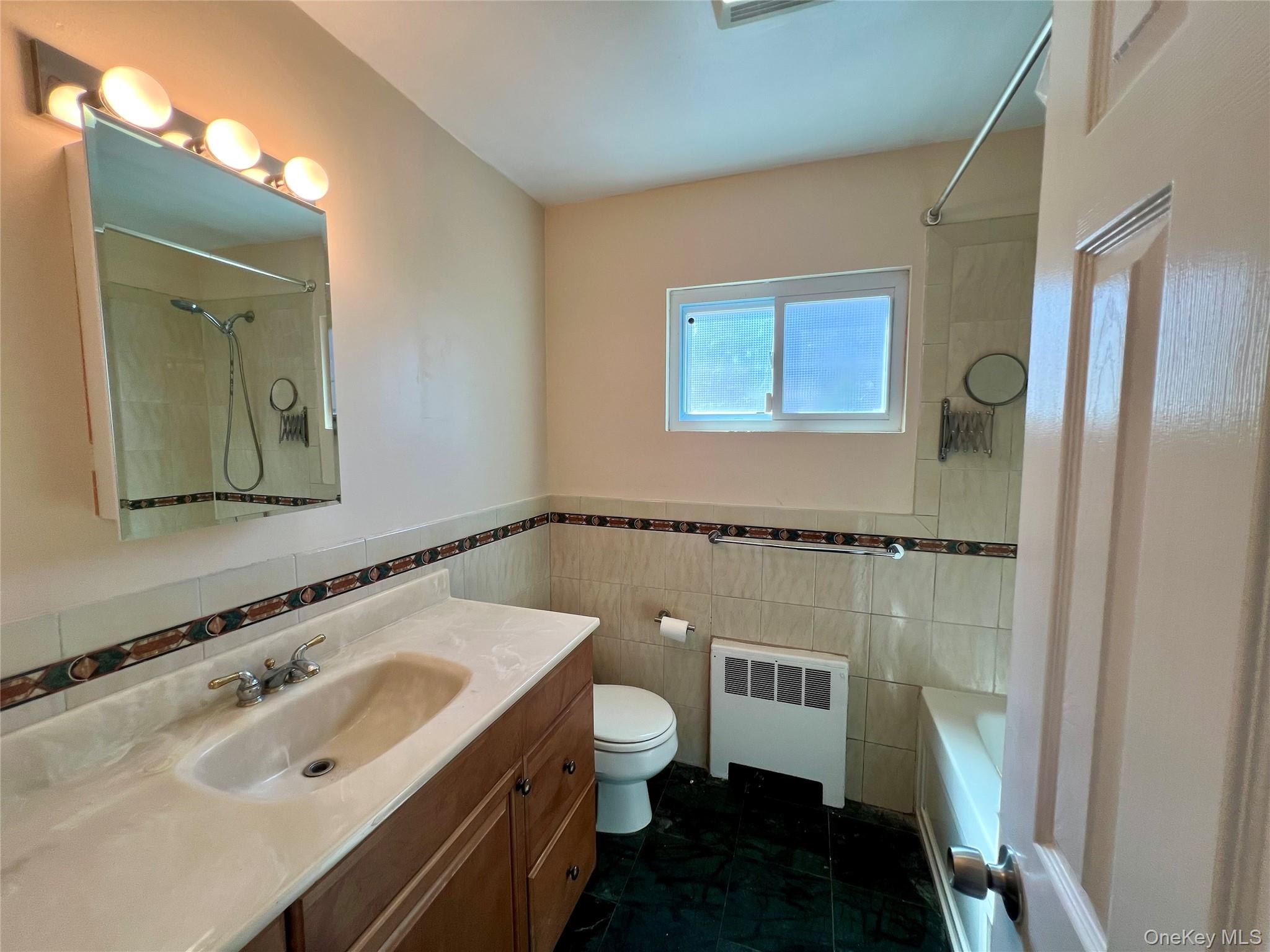 541 E Park Avenue, Unit 1st Floor photo 13