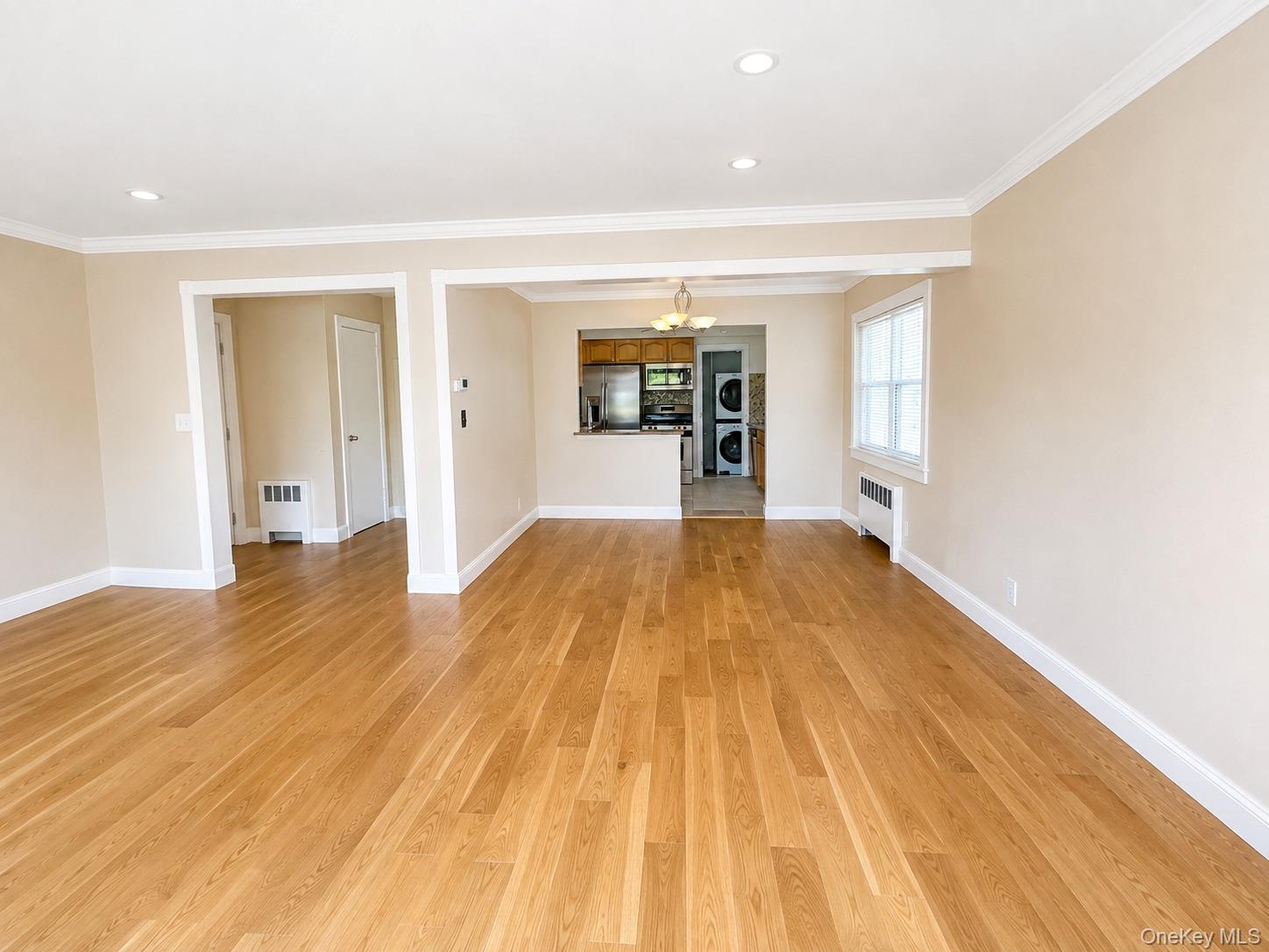 541 E Park Avenue, Unit 1st Floor photo 7