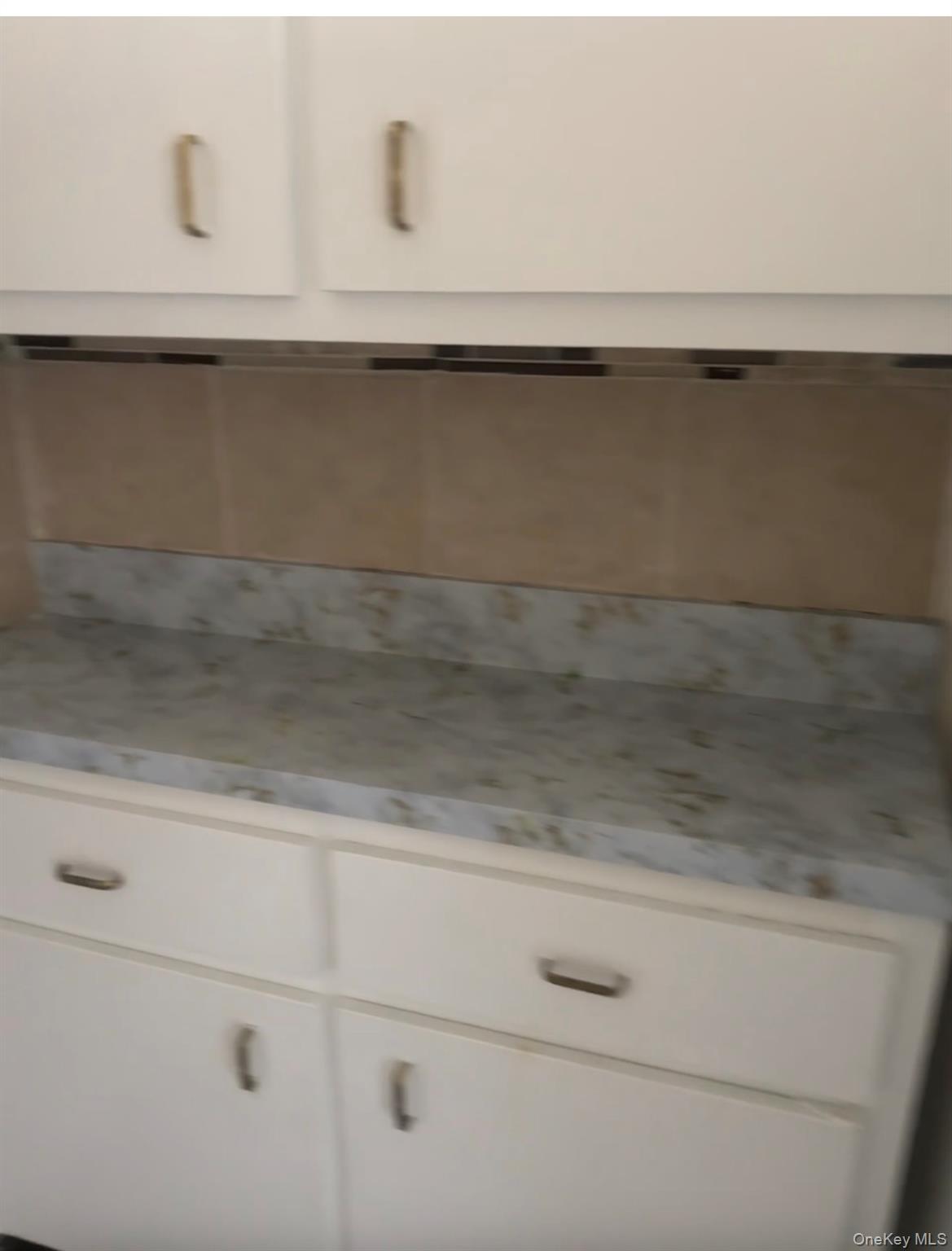 209 E Prospect Avenue, Unit 3rd floor photo 3