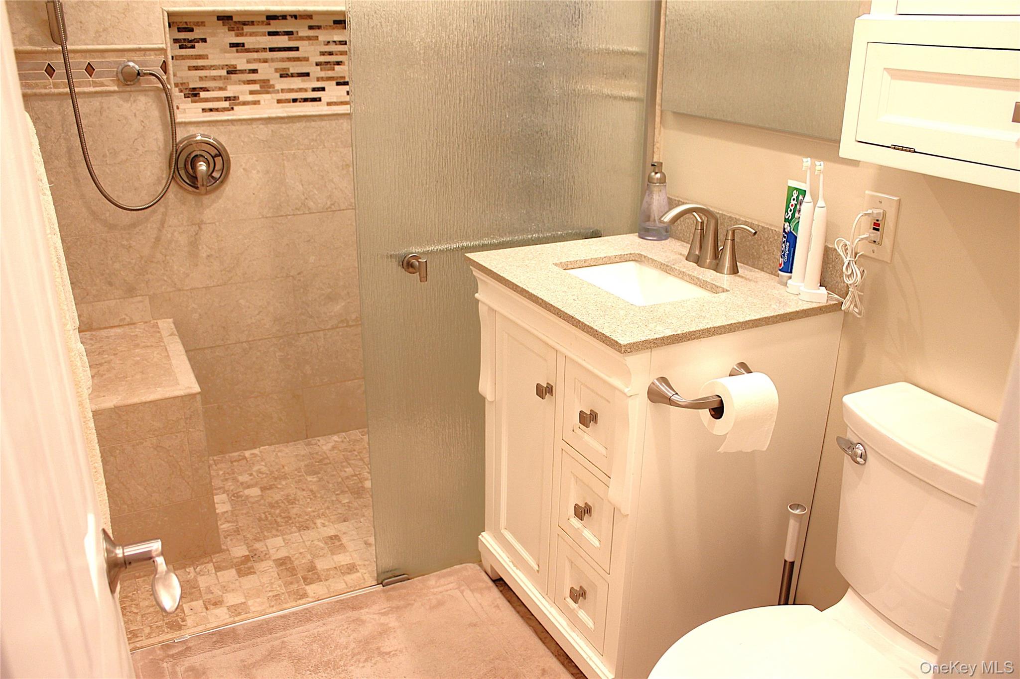 19 Jean Lane – For Sale photo 14