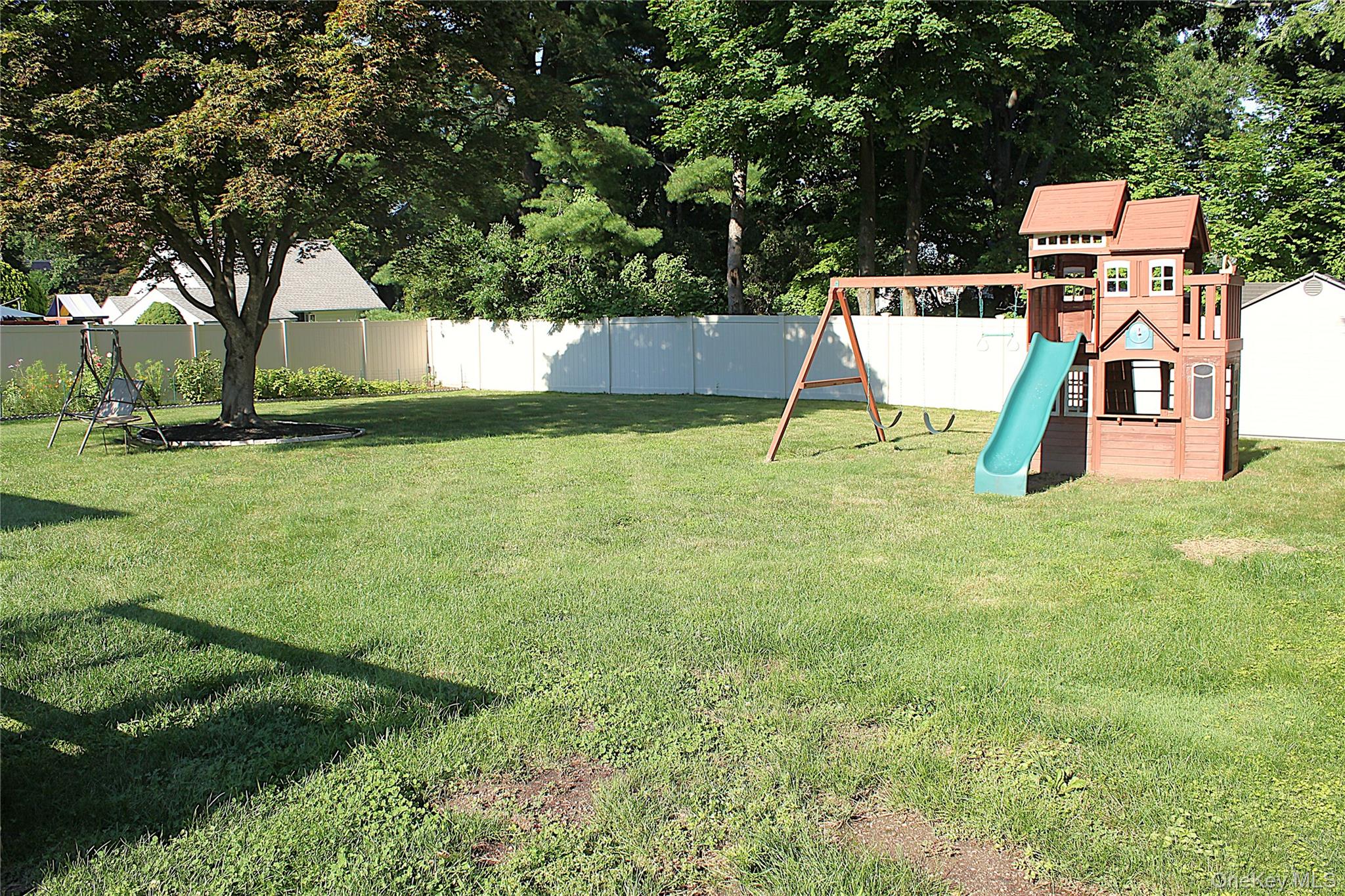 19 Jean Lane – For Sale photo 29