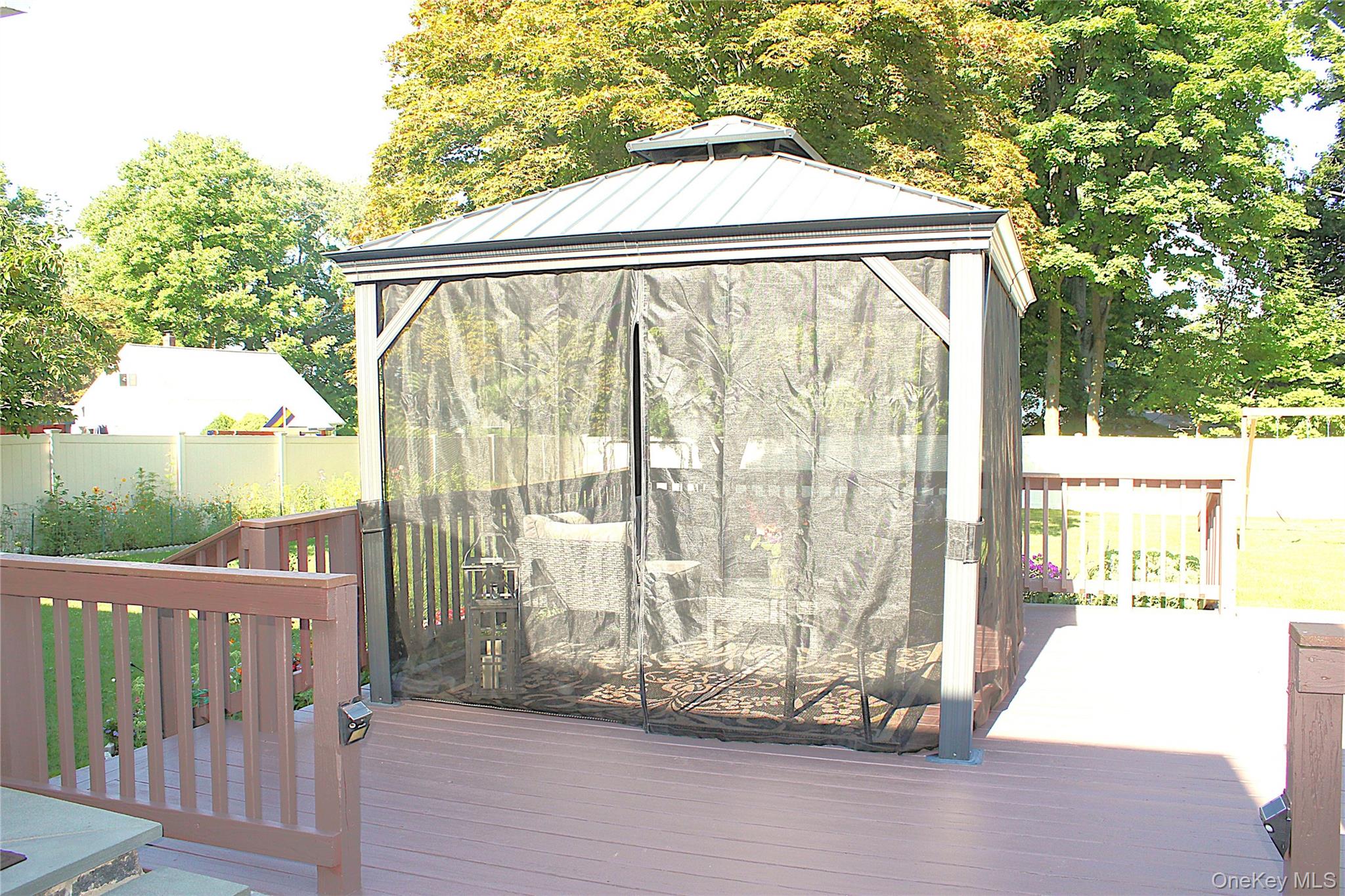 19 Jean Lane – For Sale photo 25