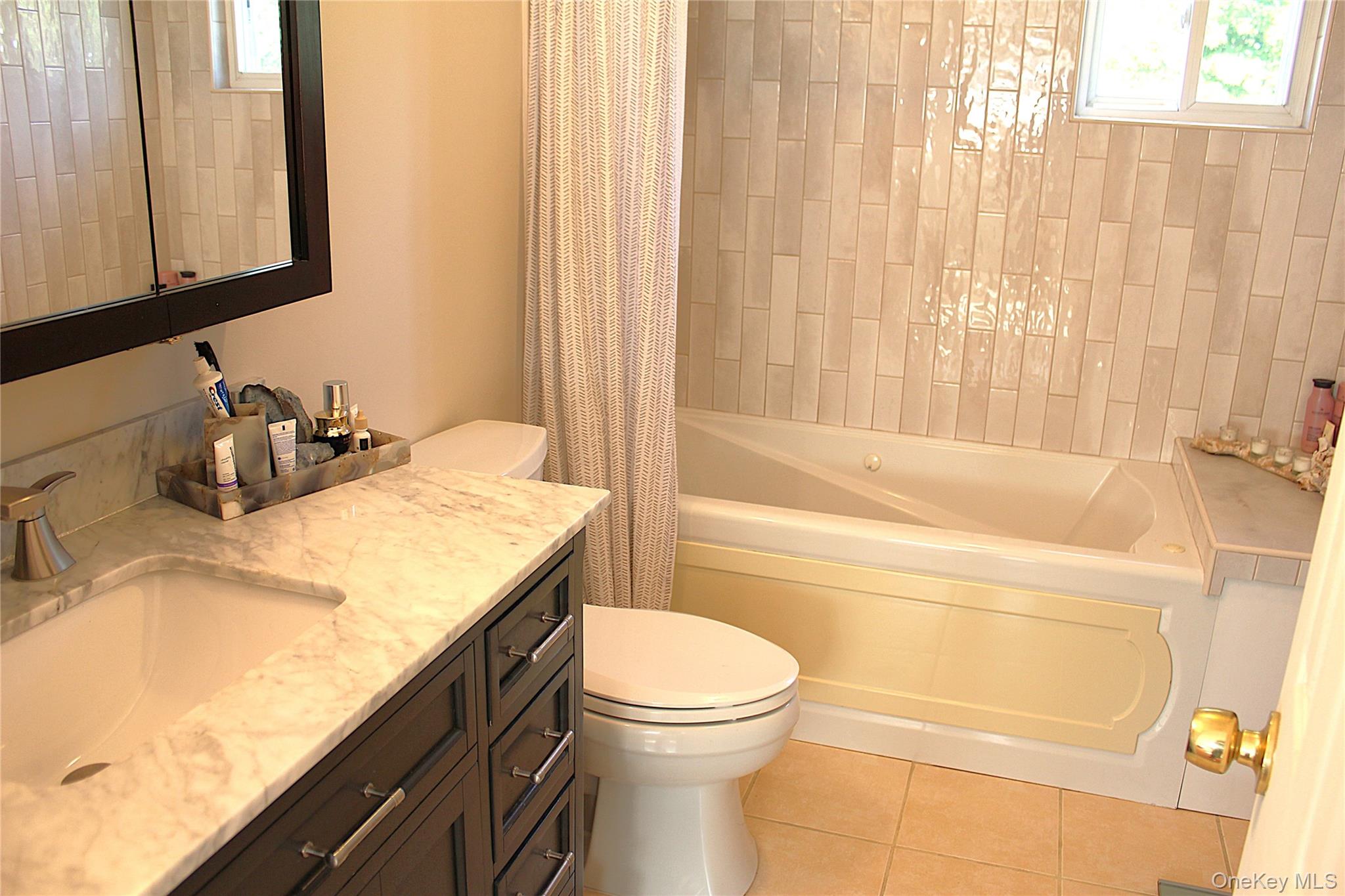 19 Jean Lane – For Sale photo 19
