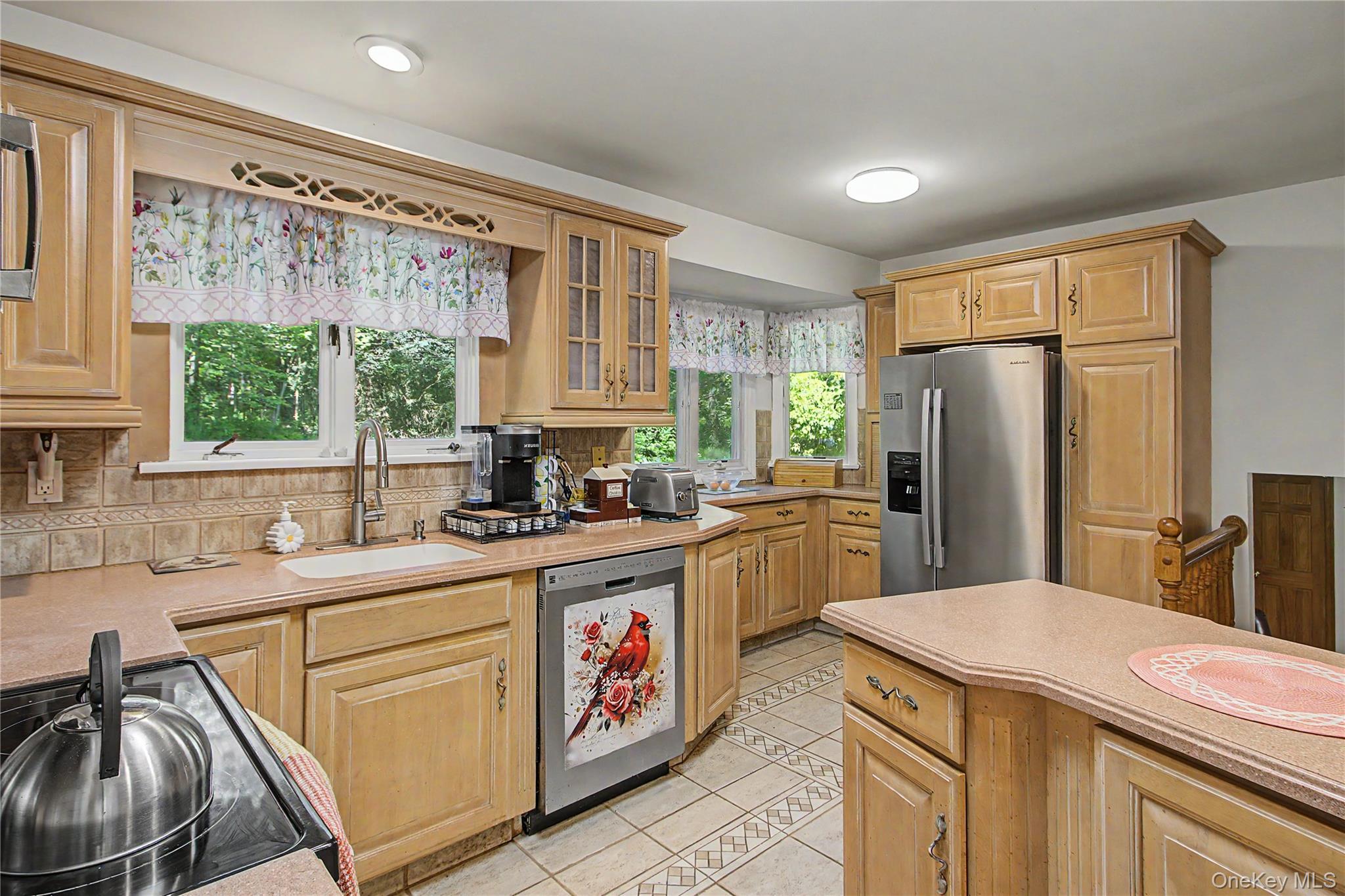 21 Blueberry Lane – For Sale photo 14