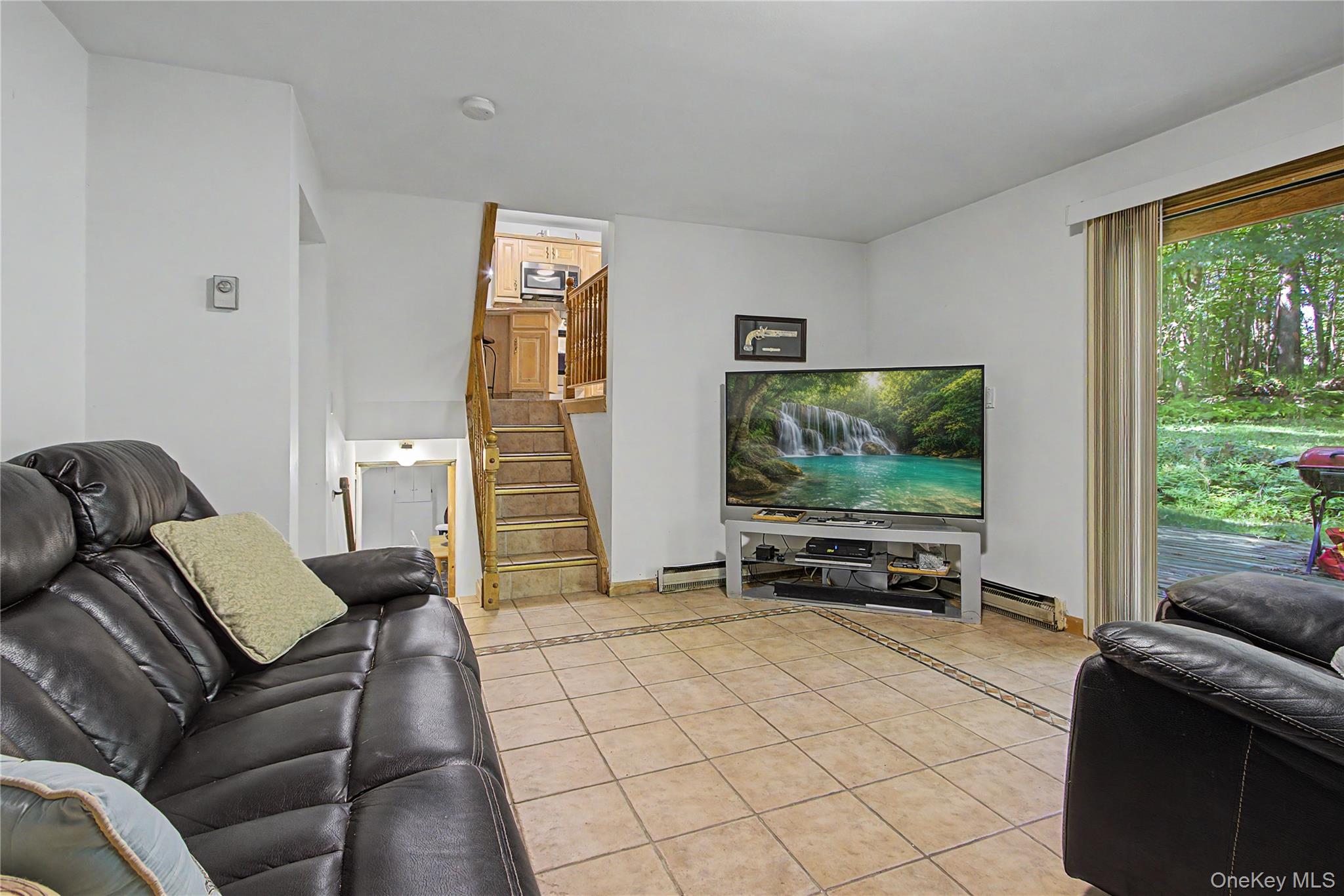 21 Blueberry Lane – For Sale photo 19