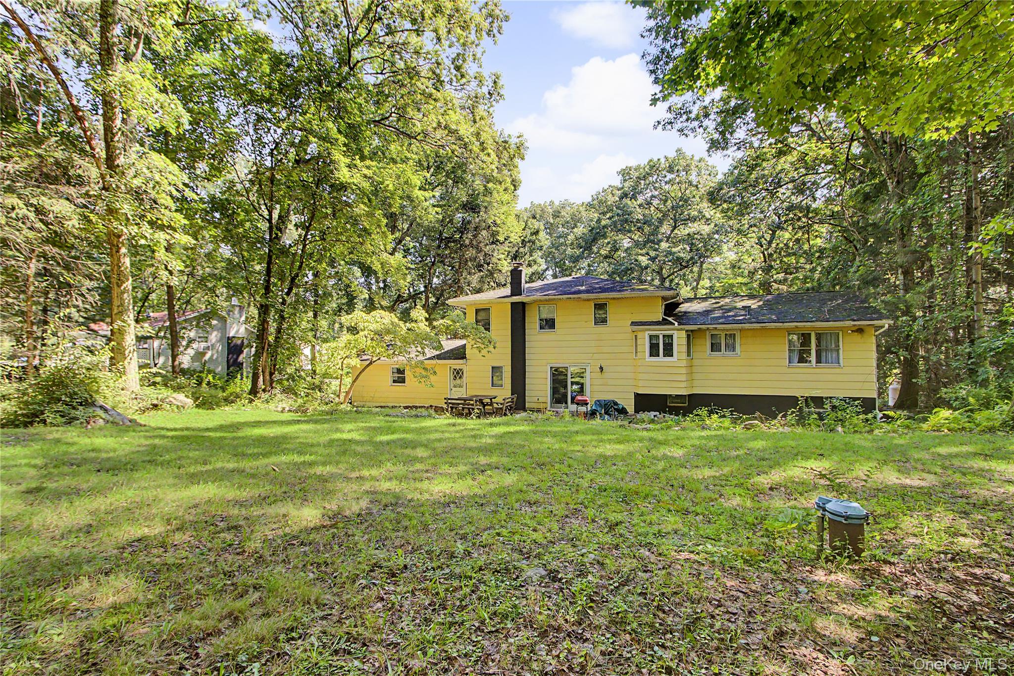 21 Blueberry Lane – For Sale photo 37