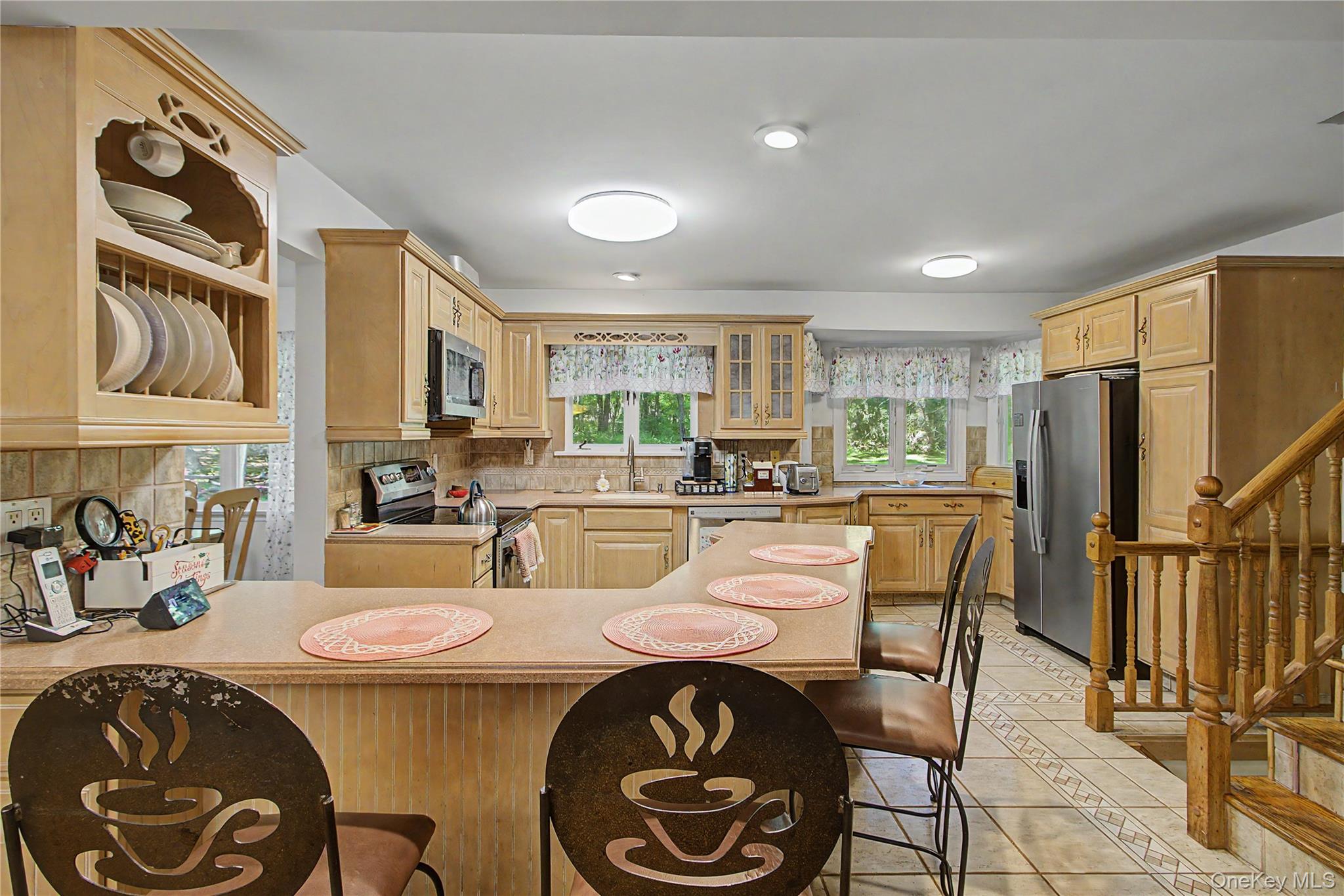 21 Blueberry Lane – For Sale photo 10