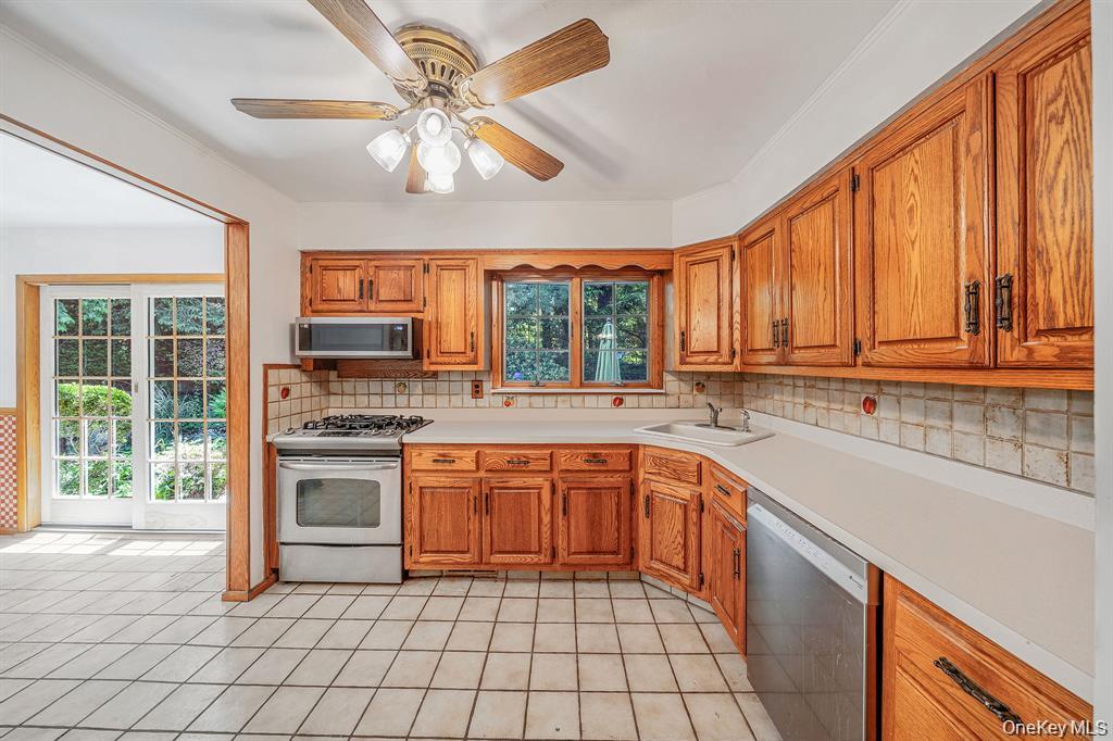 34 Gristmill Lane – For Sale photo 12
