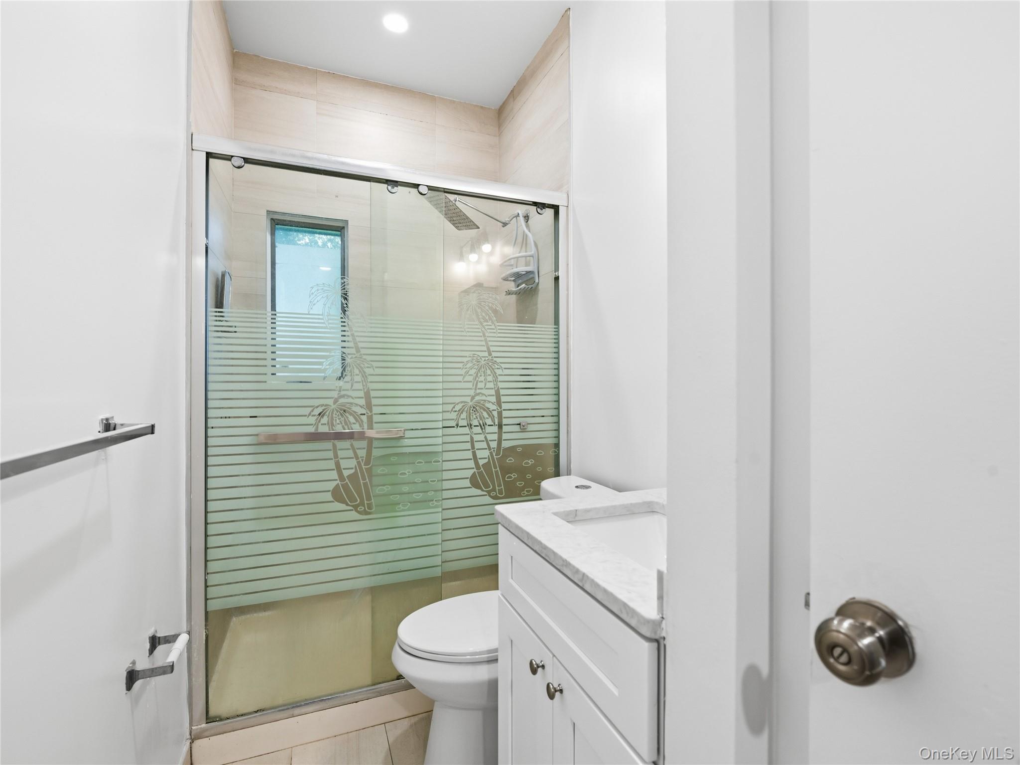 130 S. Middle Neck Road, Unit 6 photo 10