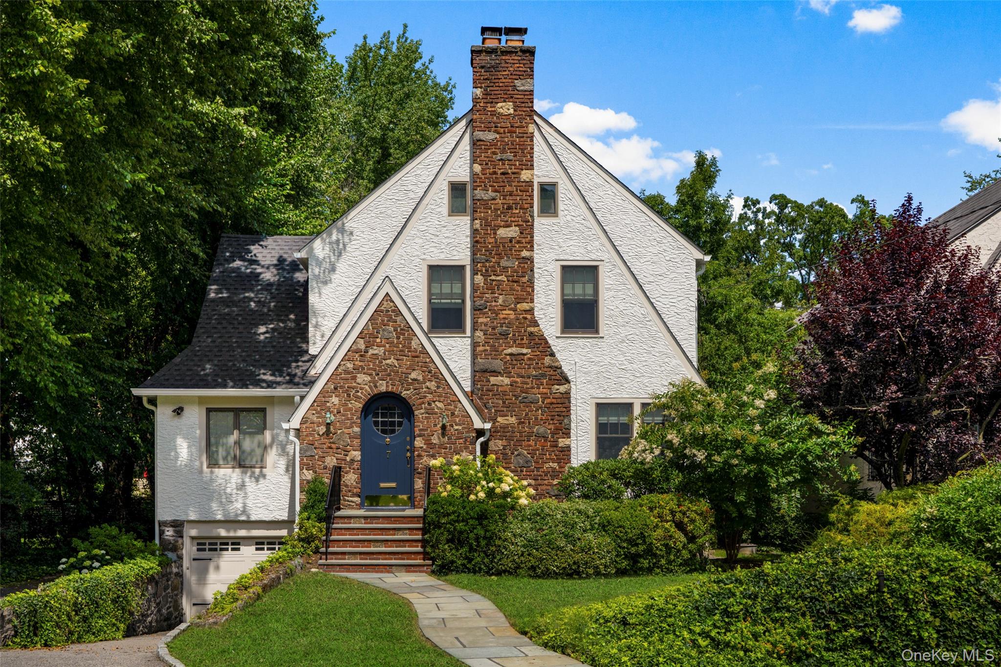 7 Poplar Road – For Sale
