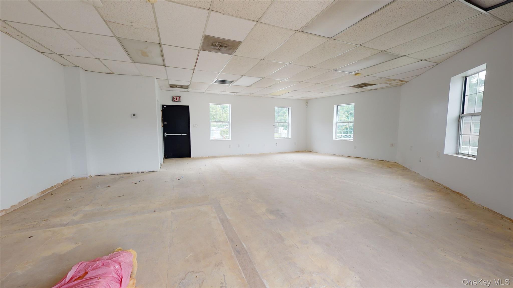 207 Bay Shore Road – For Rent photo 3