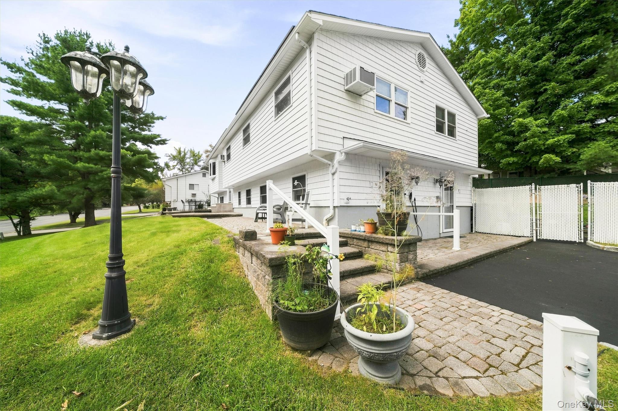 2 Harvest Hill Lane – For Sale photo 3