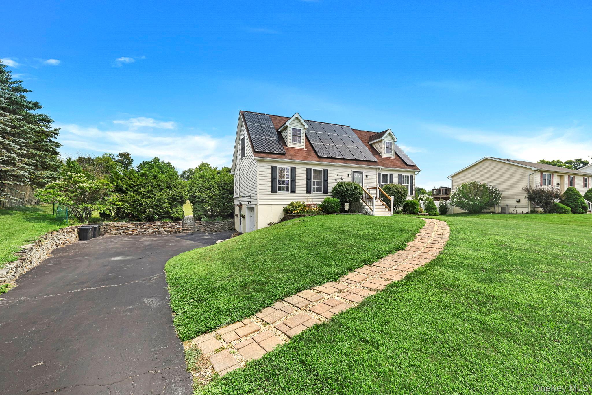 31 Mt Hope Avenue – For Sale photo 3