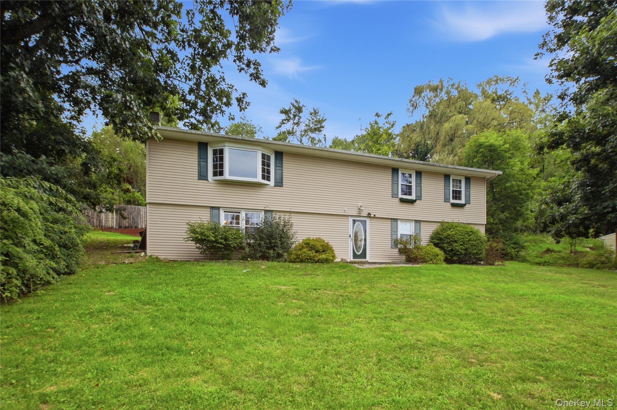 34 Hillview Circle – For Sale photo 2