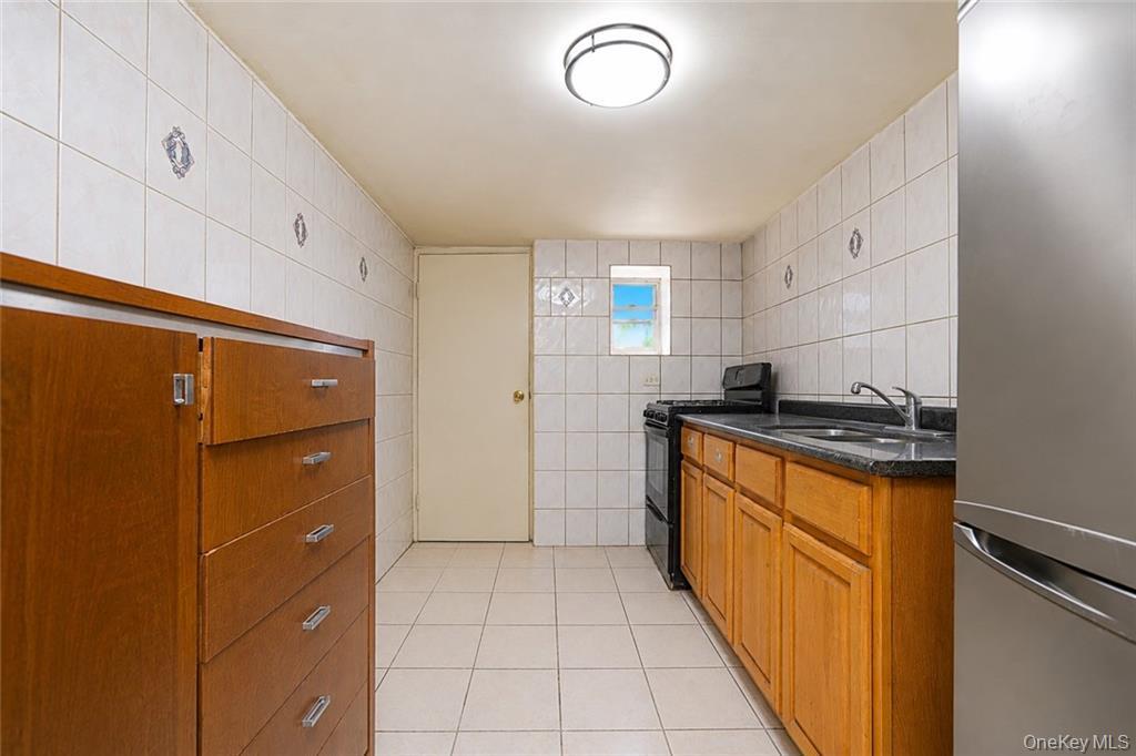 82 Kermit Place – For Sale photo 32