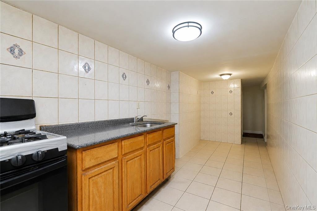 82 Kermit Place – For Sale photo 33