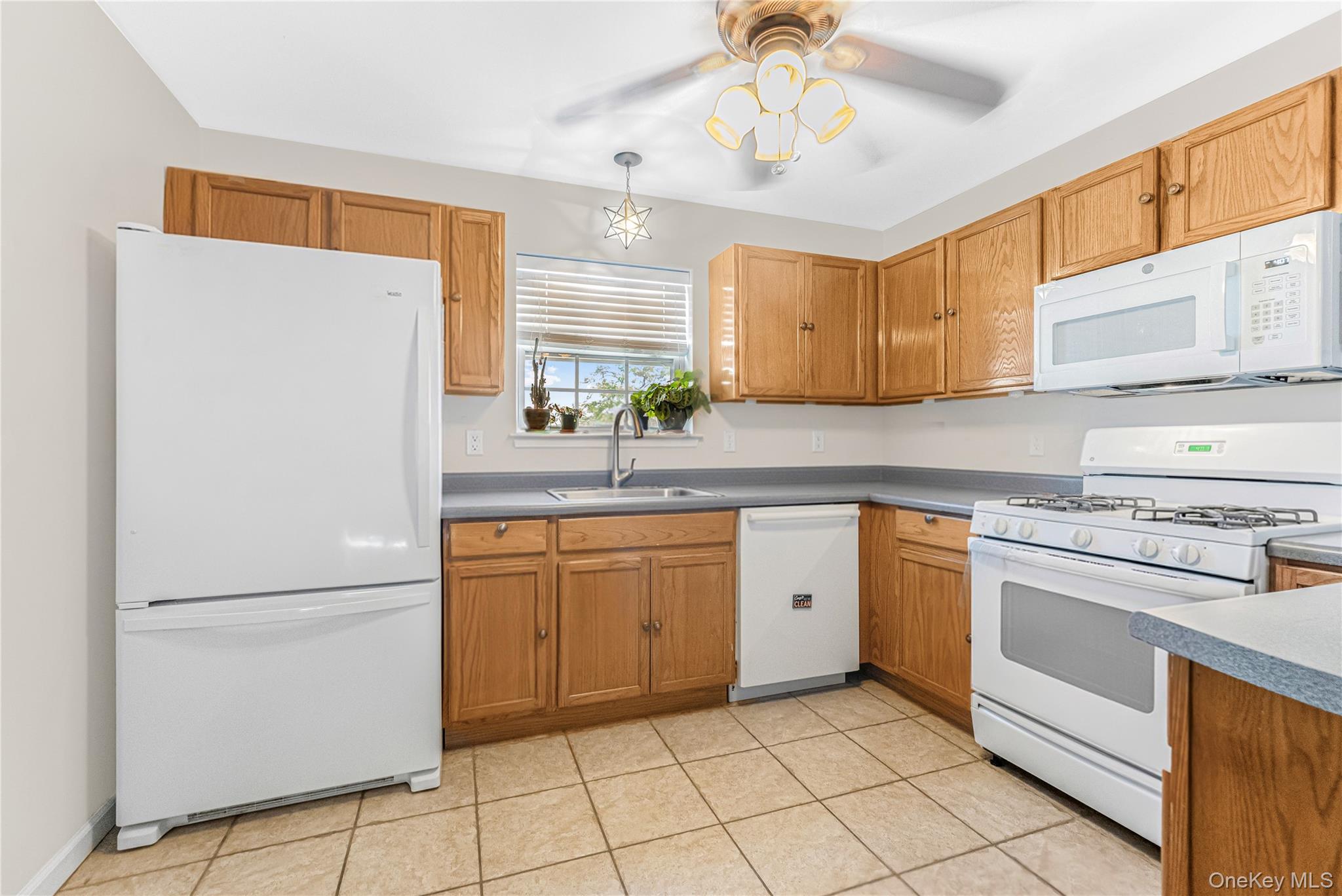 239 Mary Lou Avenue – For Sale photo 9