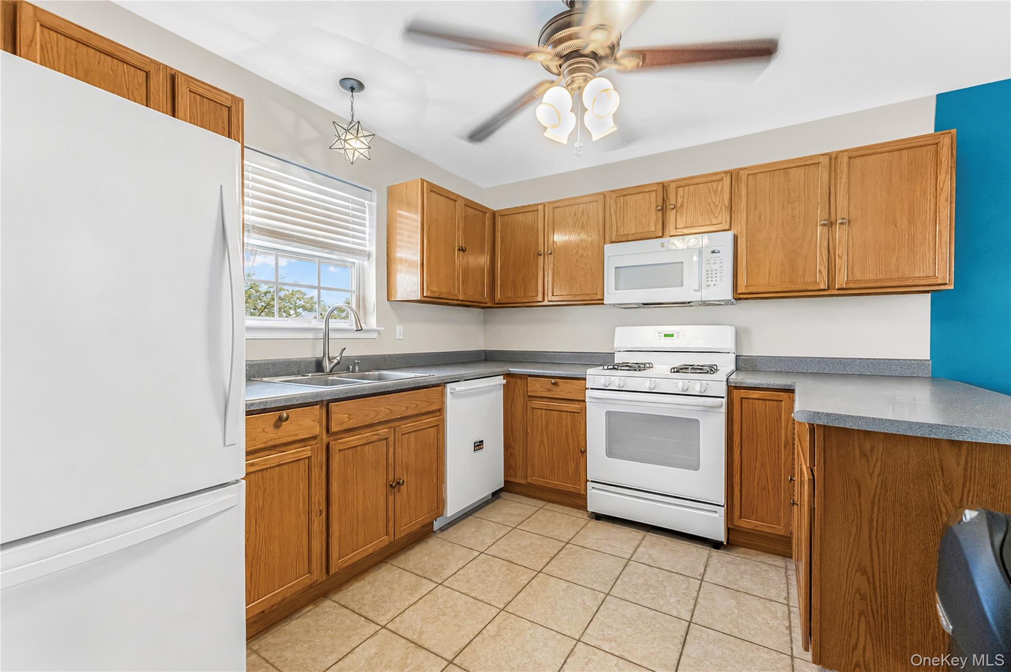 239 Mary Lou Avenue – For Sale photo 11