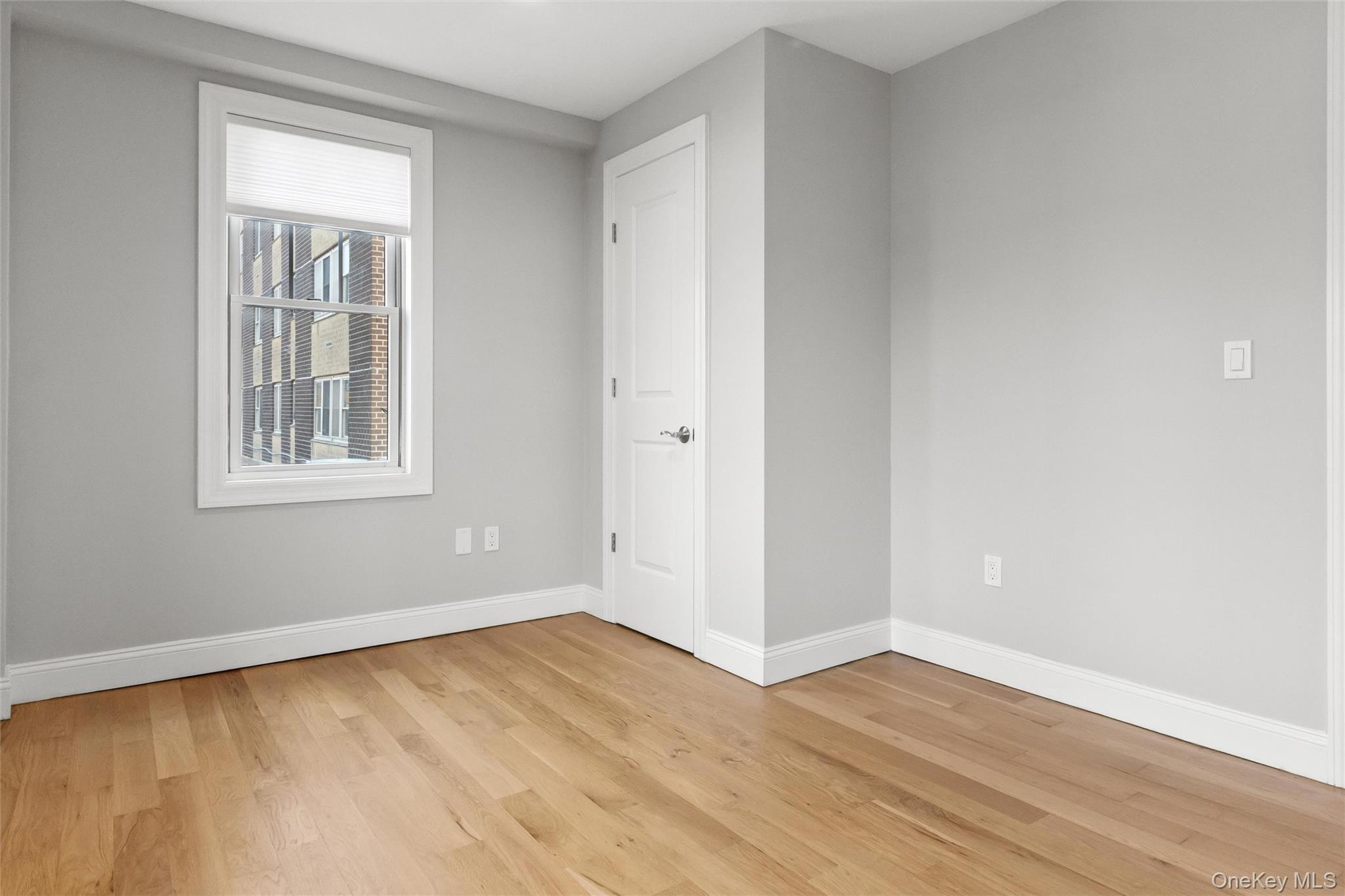 661 W Broadway, Unit 204 photo 12