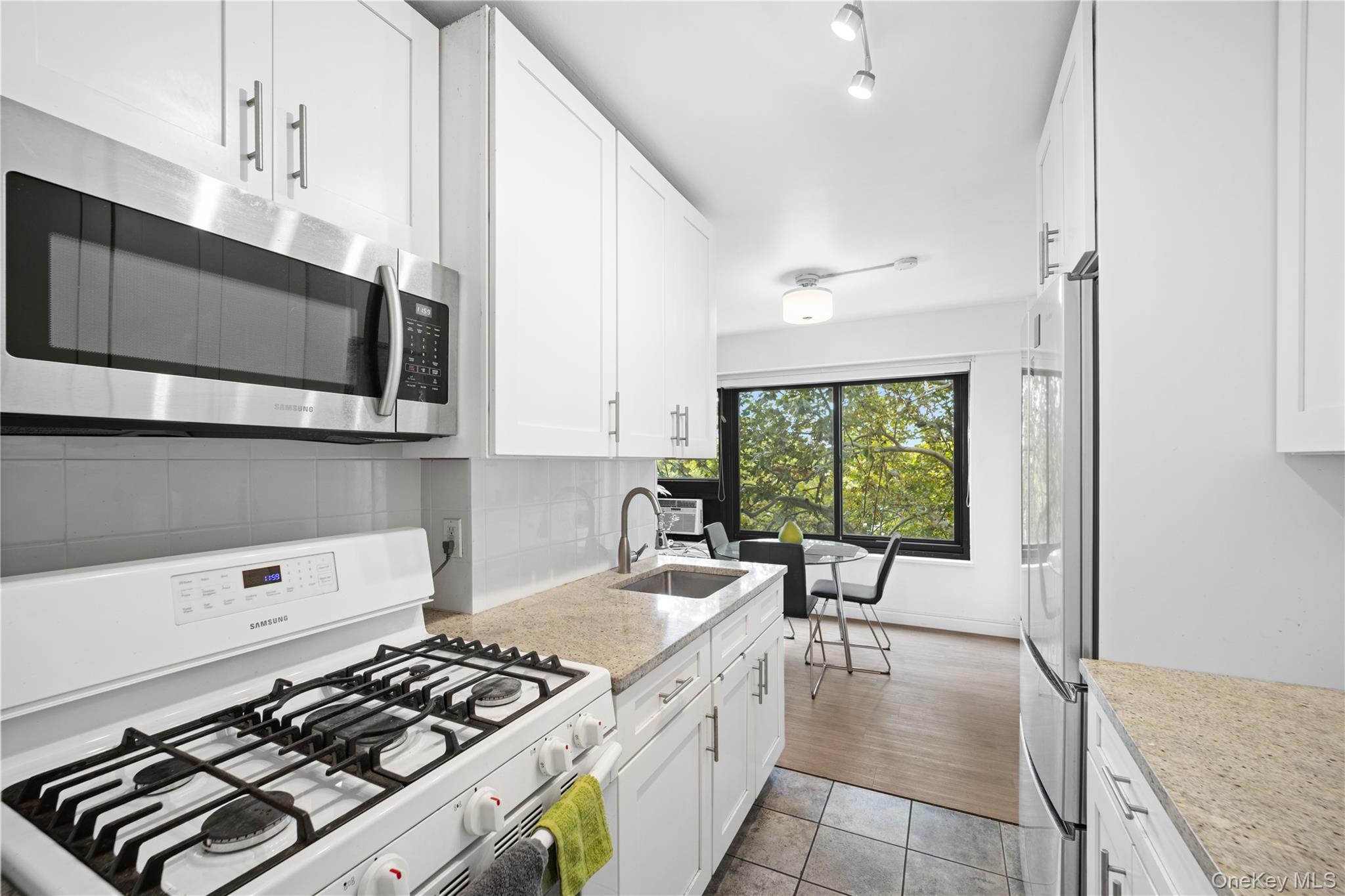 33-64 21st Street, Unit 6C photo 5